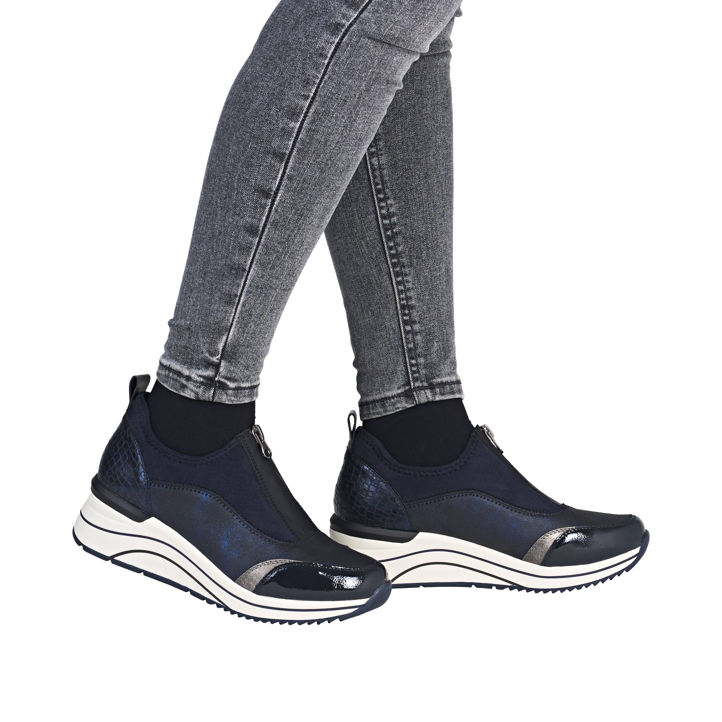 Remonte Slip-On Sneaker »Elisabeth Hurley-Collection«, Keilsneaker, Slipper, Schlupfschuh, Freizeitschuh, vegan