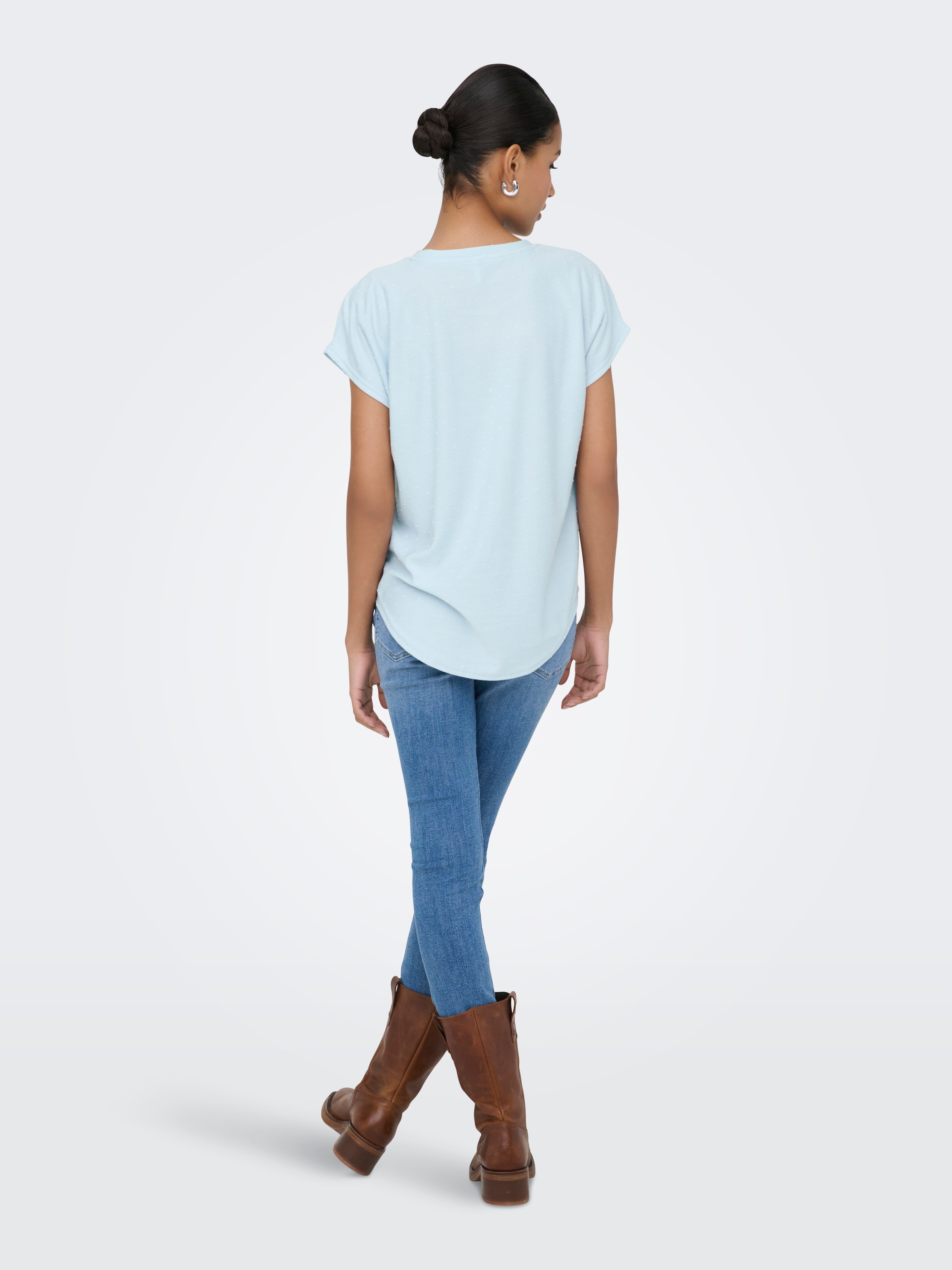 ONLY Kurzarmshirt »ONLMOLLY S/S O-NECK DOBBY TOP JRS« Materialmix, regular fit, Rundhals