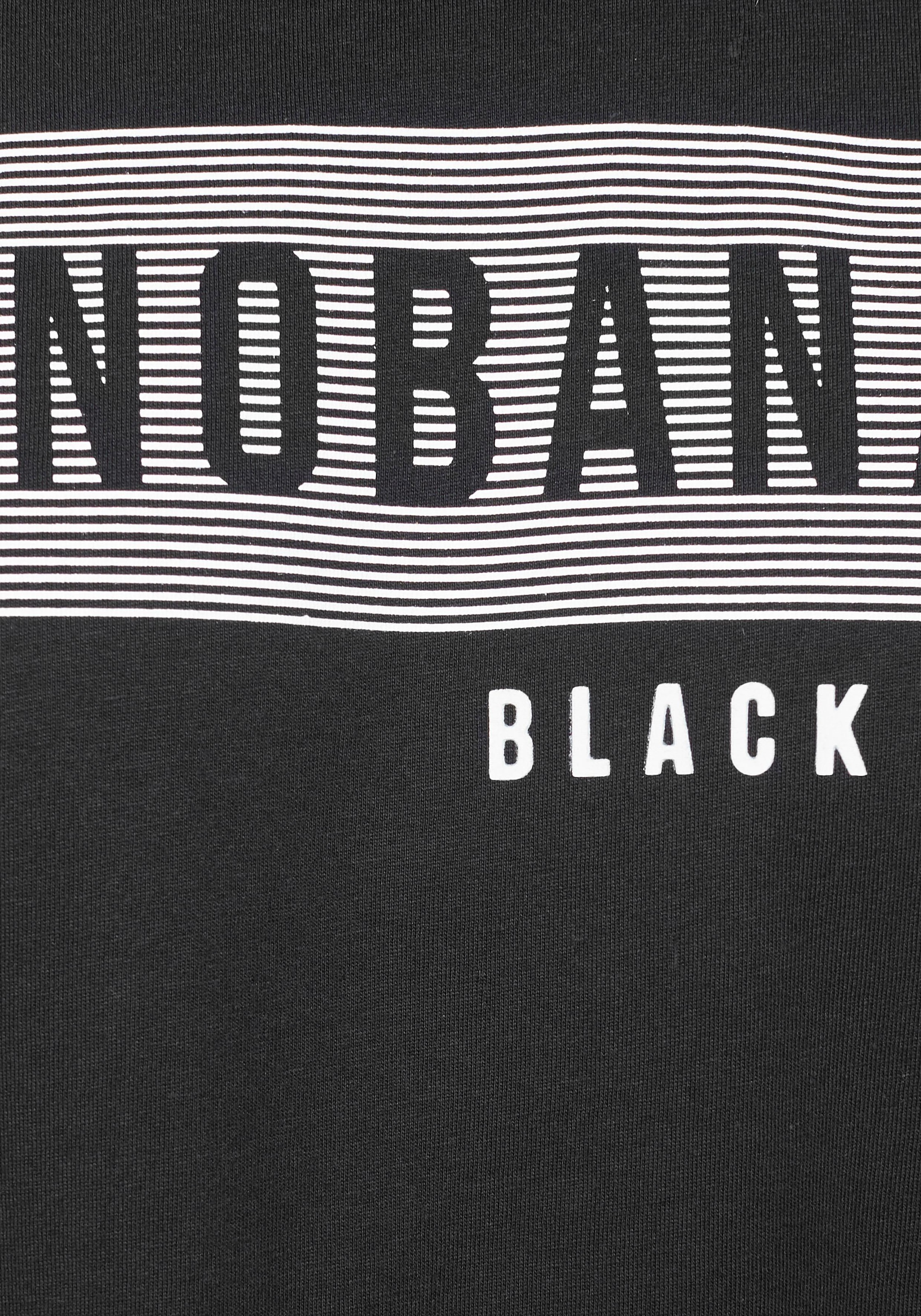 Bruno Banani T-Shirt, kurzärmelig, schmal geschnitten, Rundhalsausschnitt