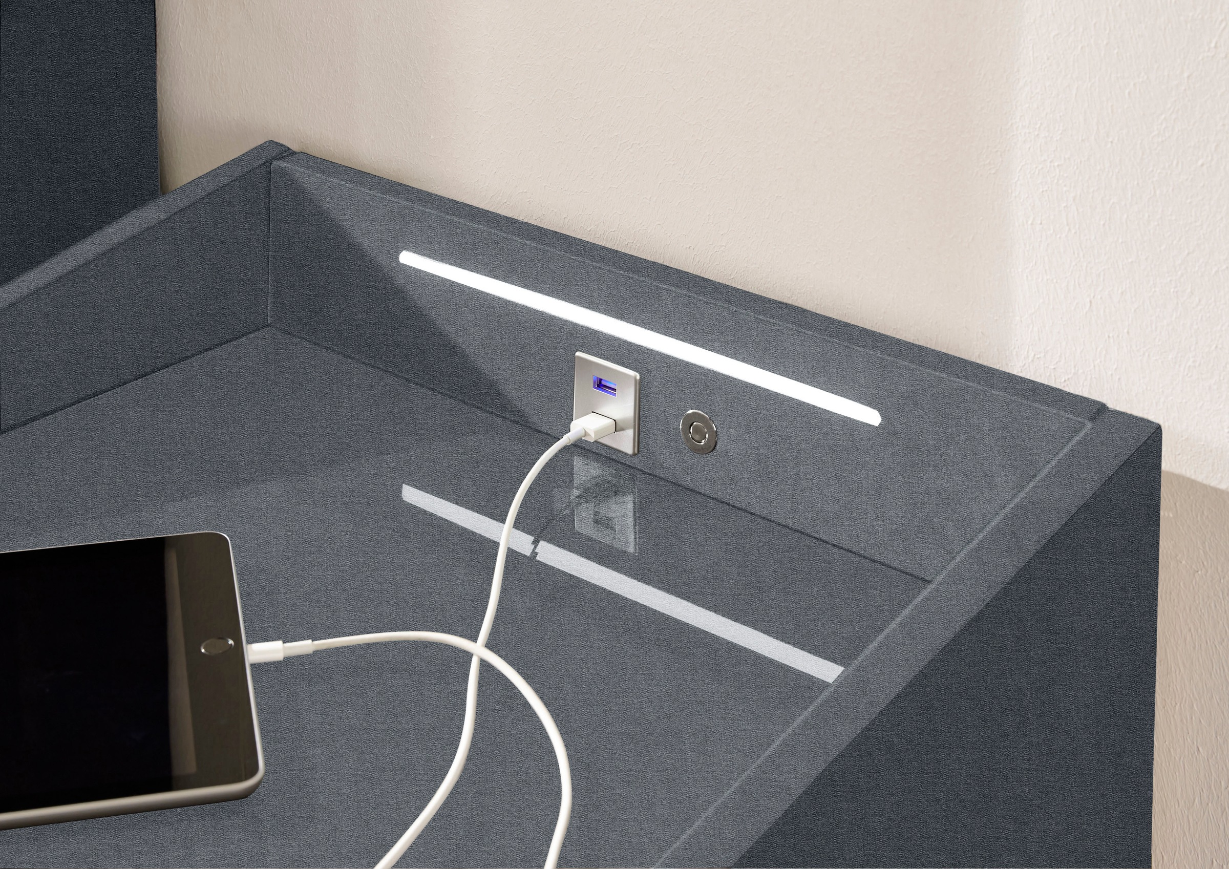 ED EXCITING DESIGN Nachtkonsole »Moon«, mit LED-Beleuchtung und USB-Anschluss & USB-C-Anschluss