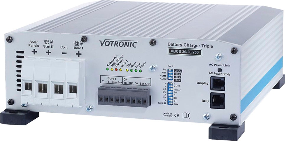 offgridtec Solaranlage »mTriple S mit 1 x 120W Solarmodul, 30/20/250 Votronic Triple Charger«, (Set), mit 1247 Charge Control Display, für Wohnmobile