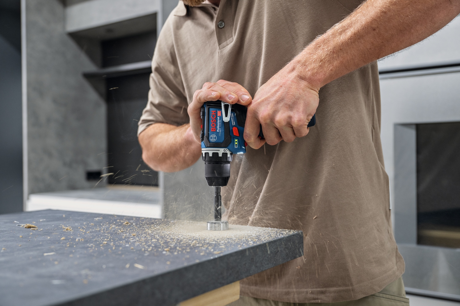 Bosch Professional Akku-Bohrschrauber »GSR 12V-32« Set,  inkl. 2 Akkus, Ladegerät, 36-tlg. Zubehörset und Tasche