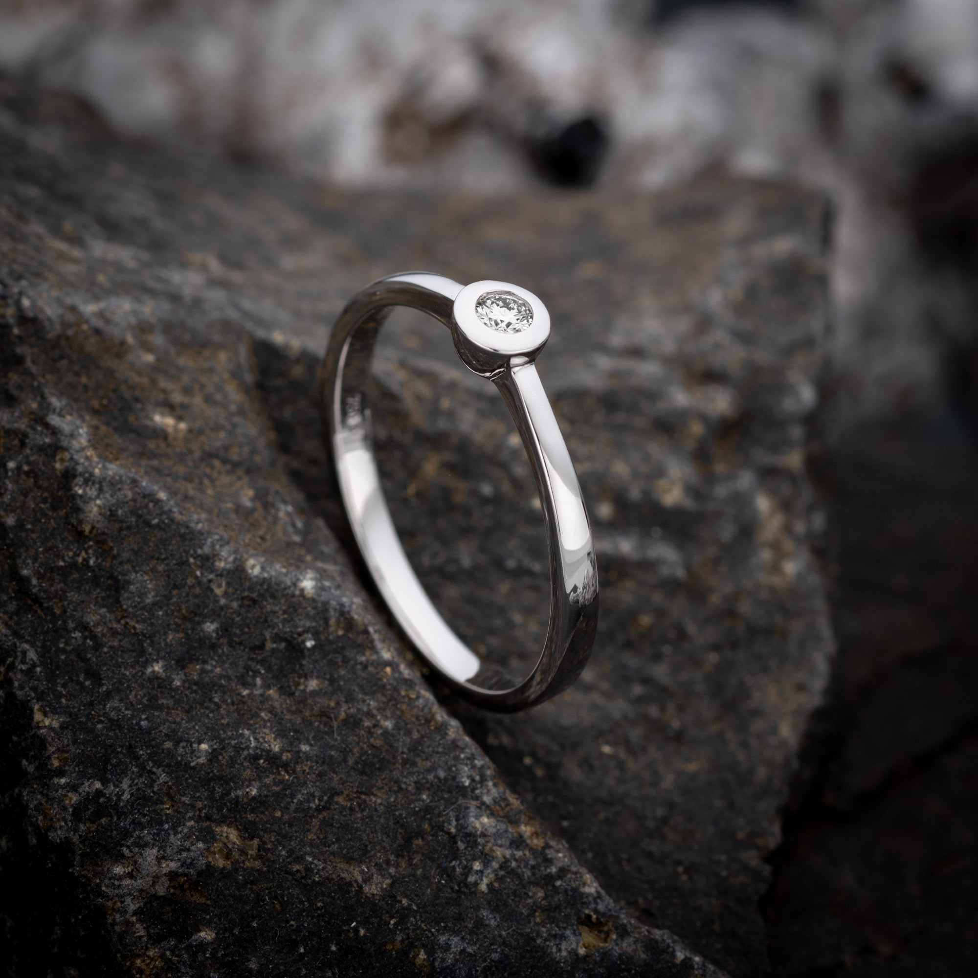 Orolino Fingerring »750 Gold 1x Brillant 0,07ct.«