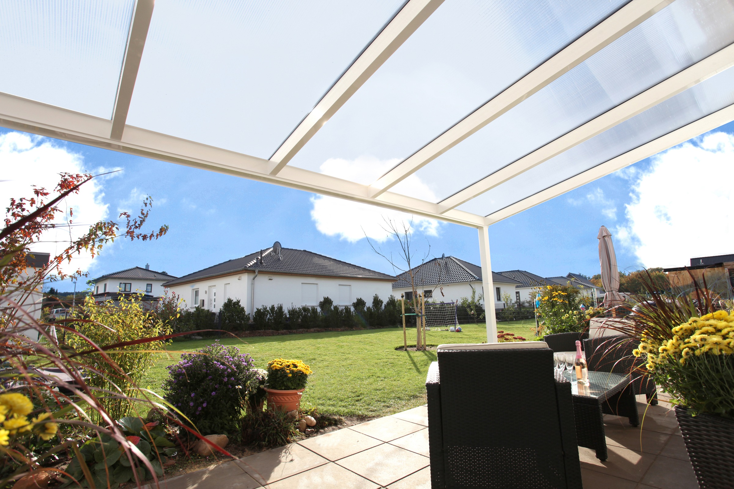 Skanholz Terrassendach »Genua« 541 cm Breite, verschiedene Tiefe