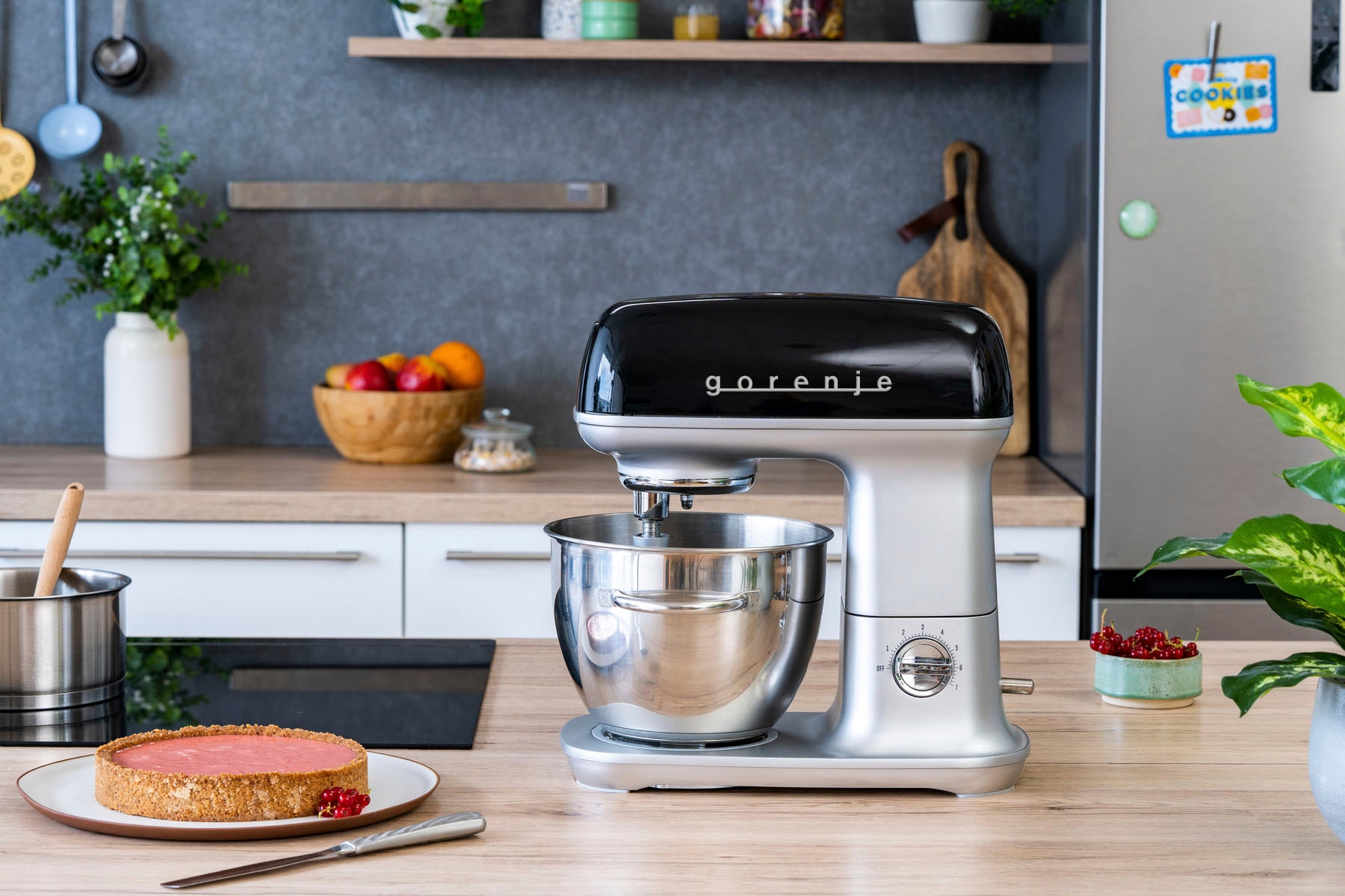 GORENJE Küchenmaschine »MMC 1000 RL«, Retro Design