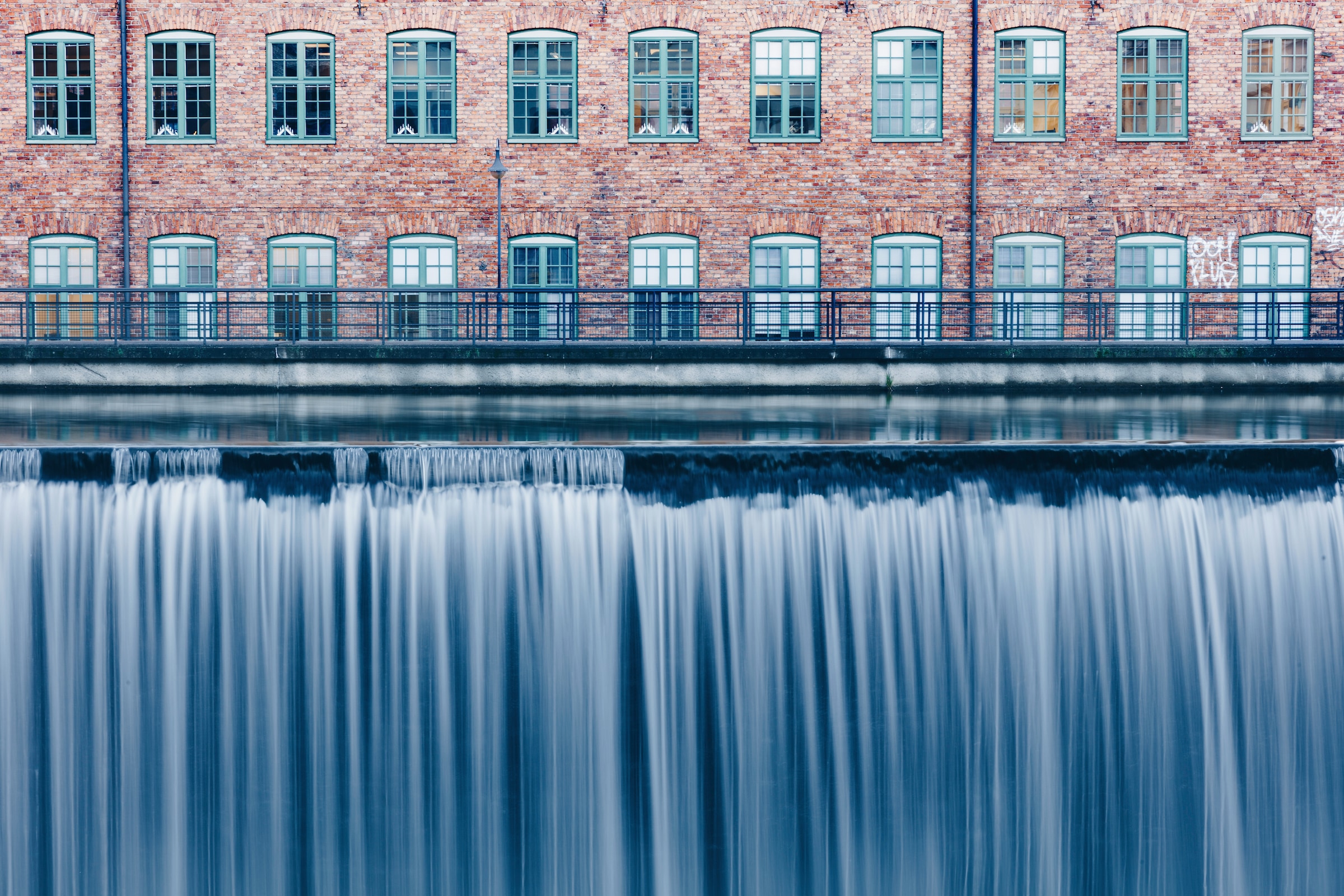 Papermoon Fototapete »ABSTRAKT DESIGN-STEINWAND WASSERFALL« günstig online kaufen