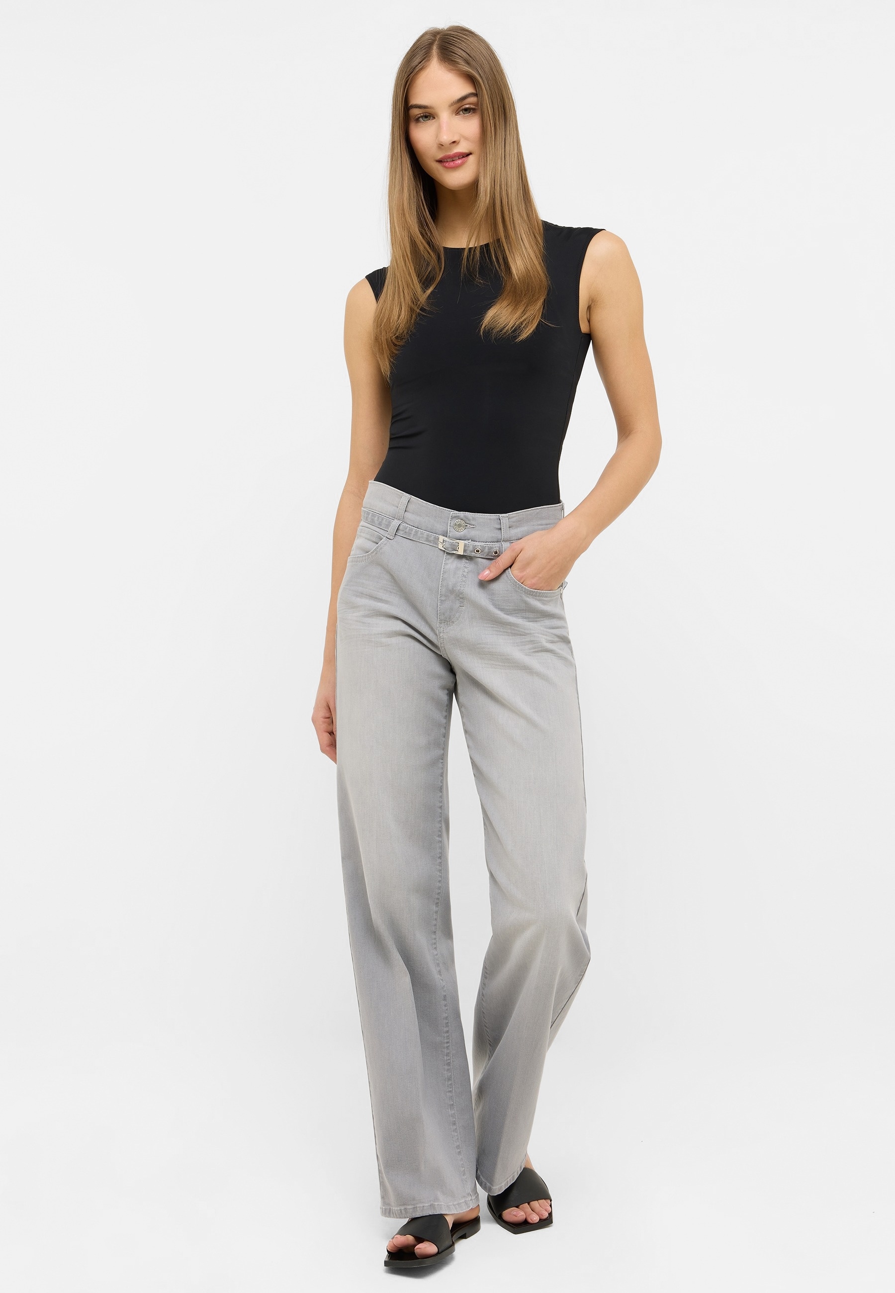 ANGELS Relax-fit-Jeans »LIZ BELT«, mit integriertem Gürtel