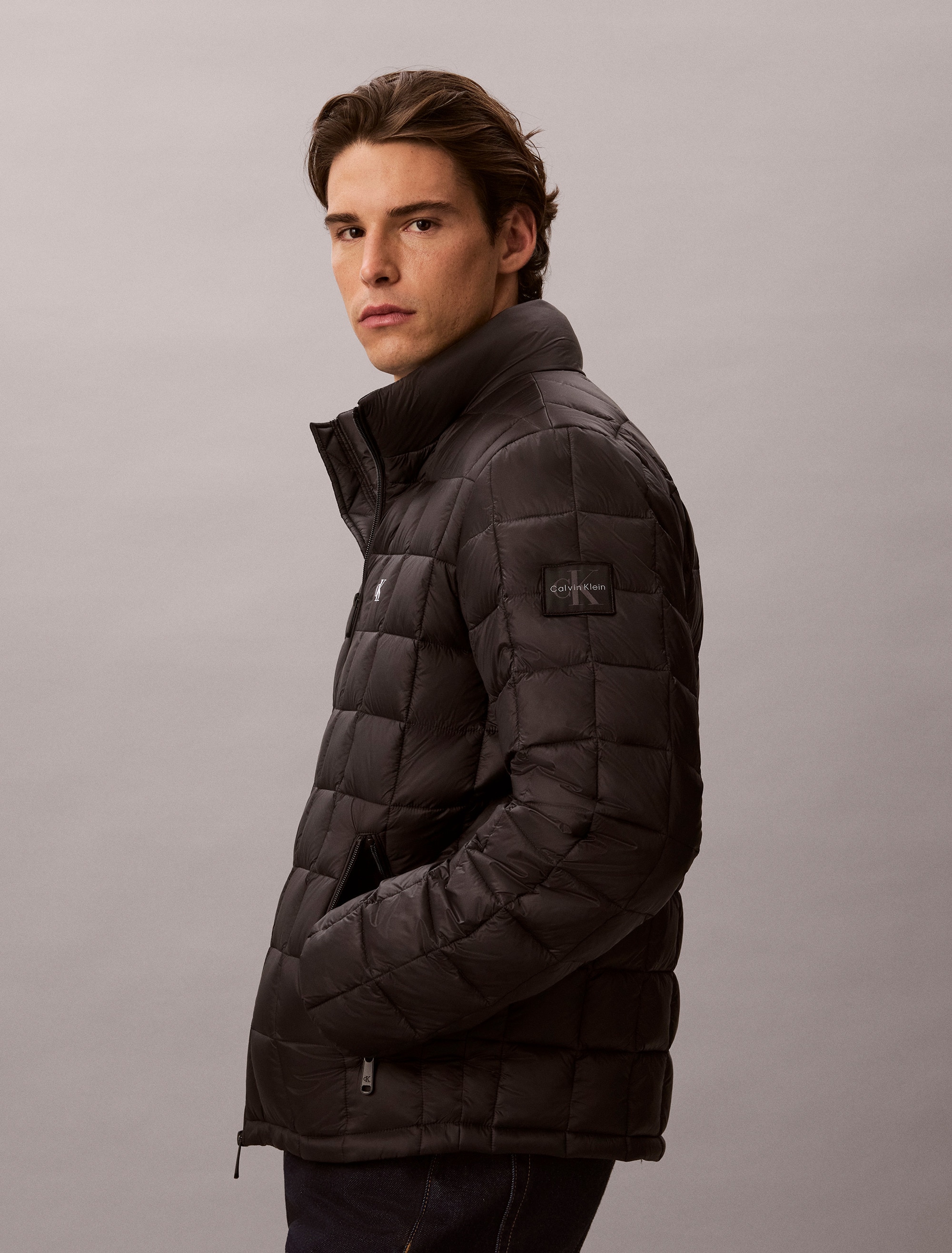 Calvin Klein Steppjacke Stehkragen, 2-Wege-Zipper, modische Steppung
