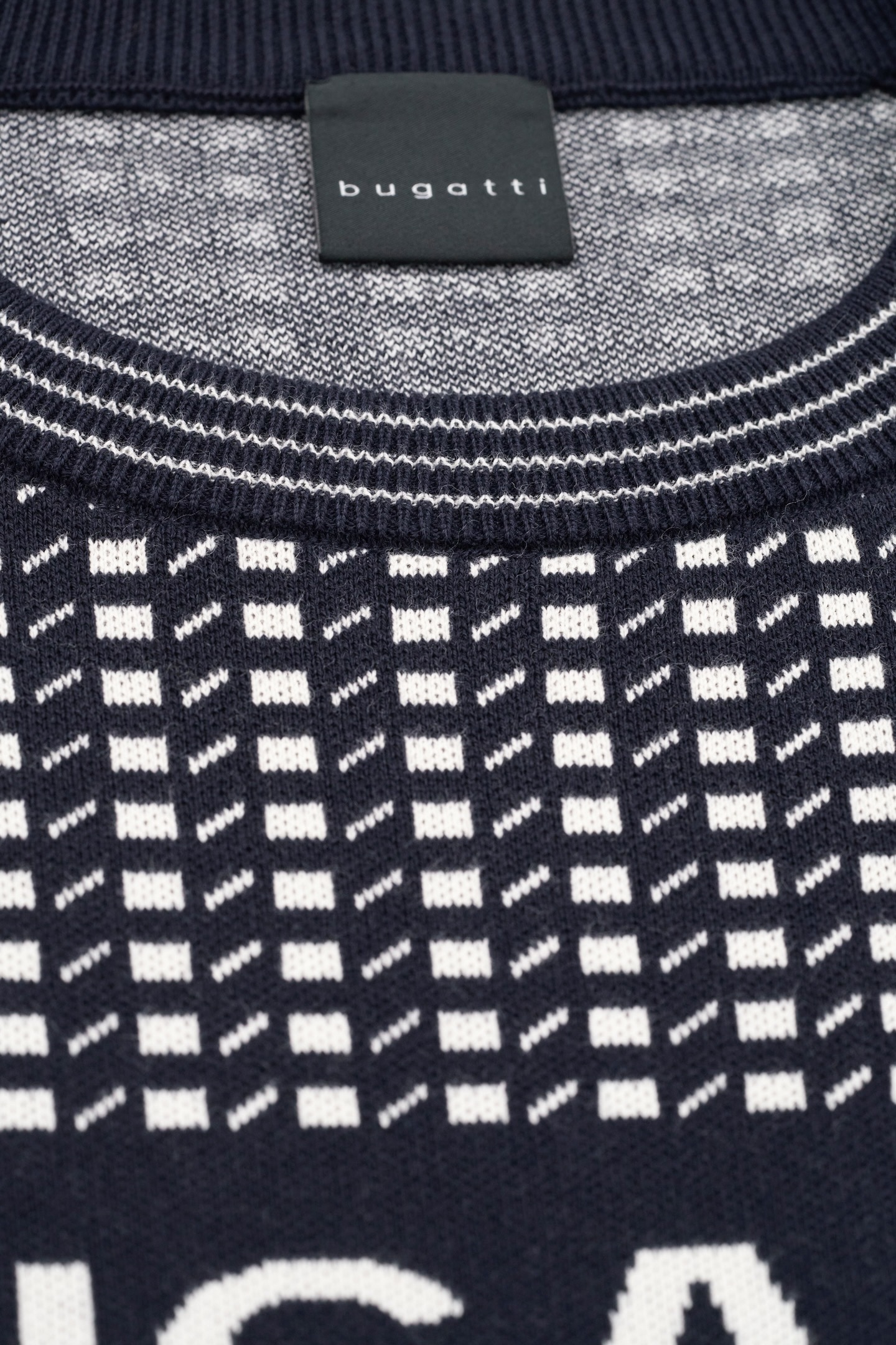 bugatti Strickpullover, mit präsentem Logo-Print