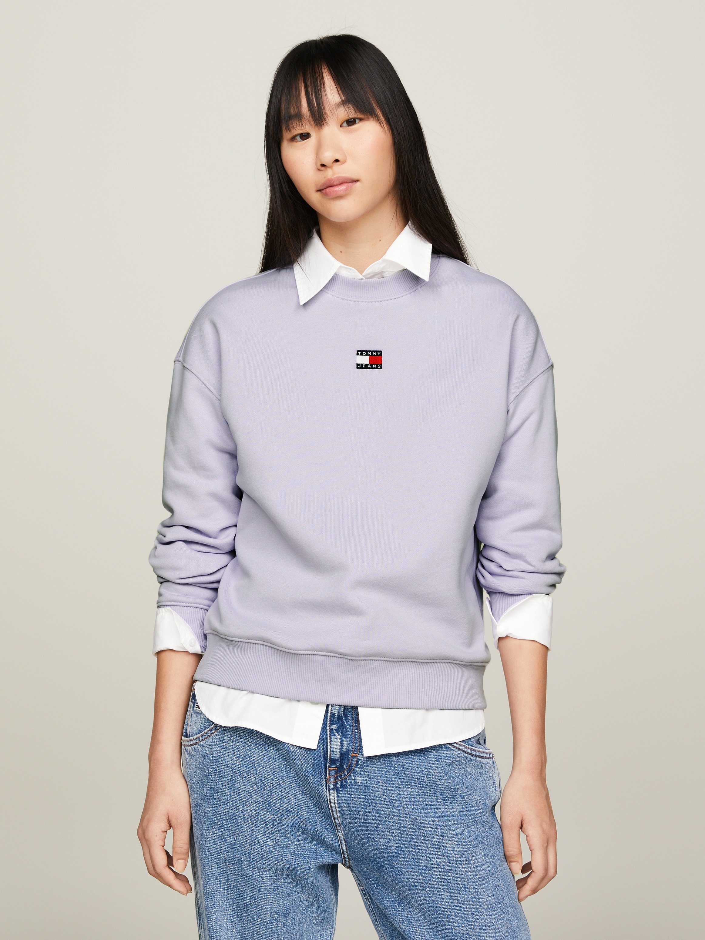 Tommy Jeans Sweatshirt, mit Dropshoulder-Design und Frontlogo