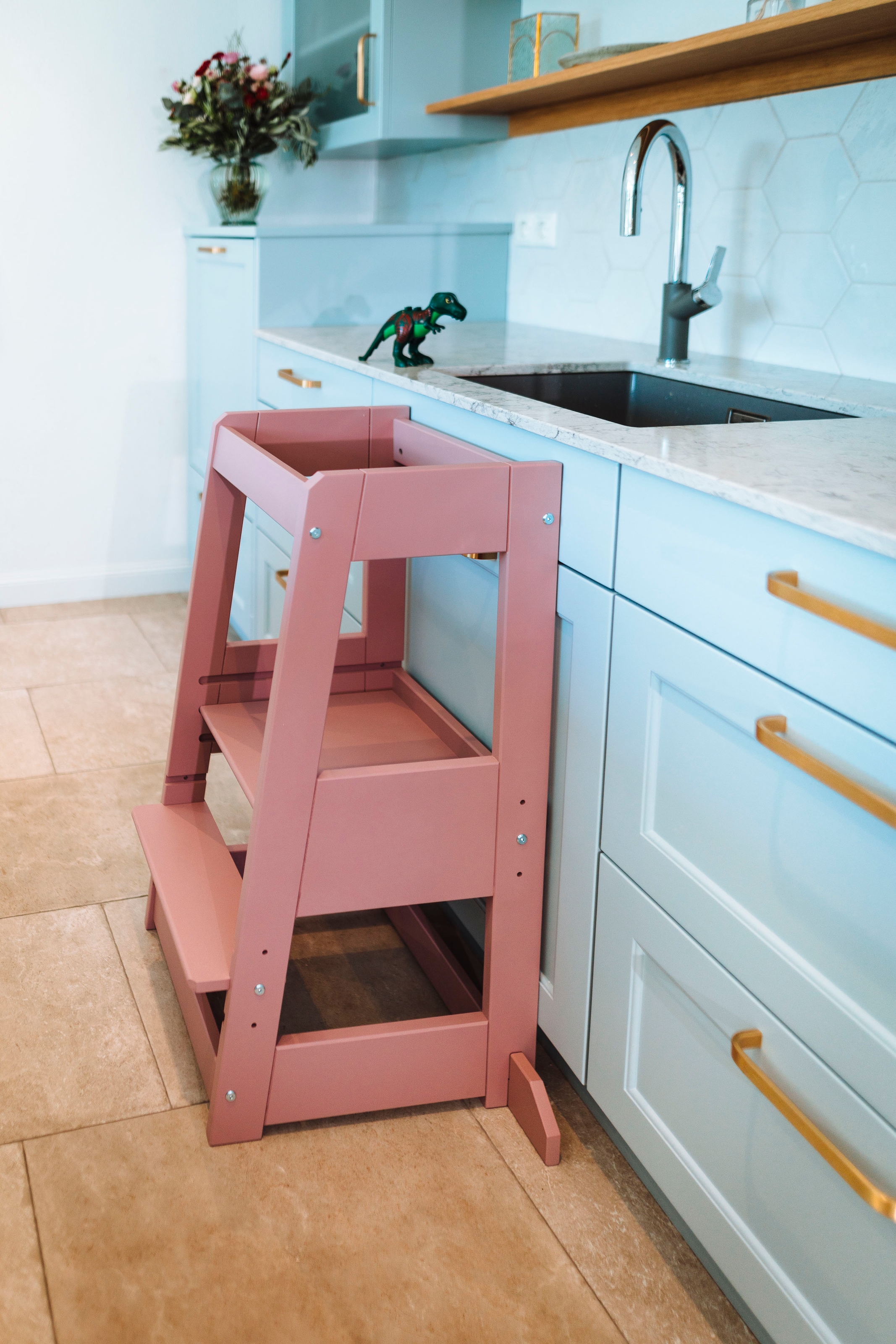 tiSsi® Stehhilfe »Lernturm Felix, oriental rose«, Made in Europe