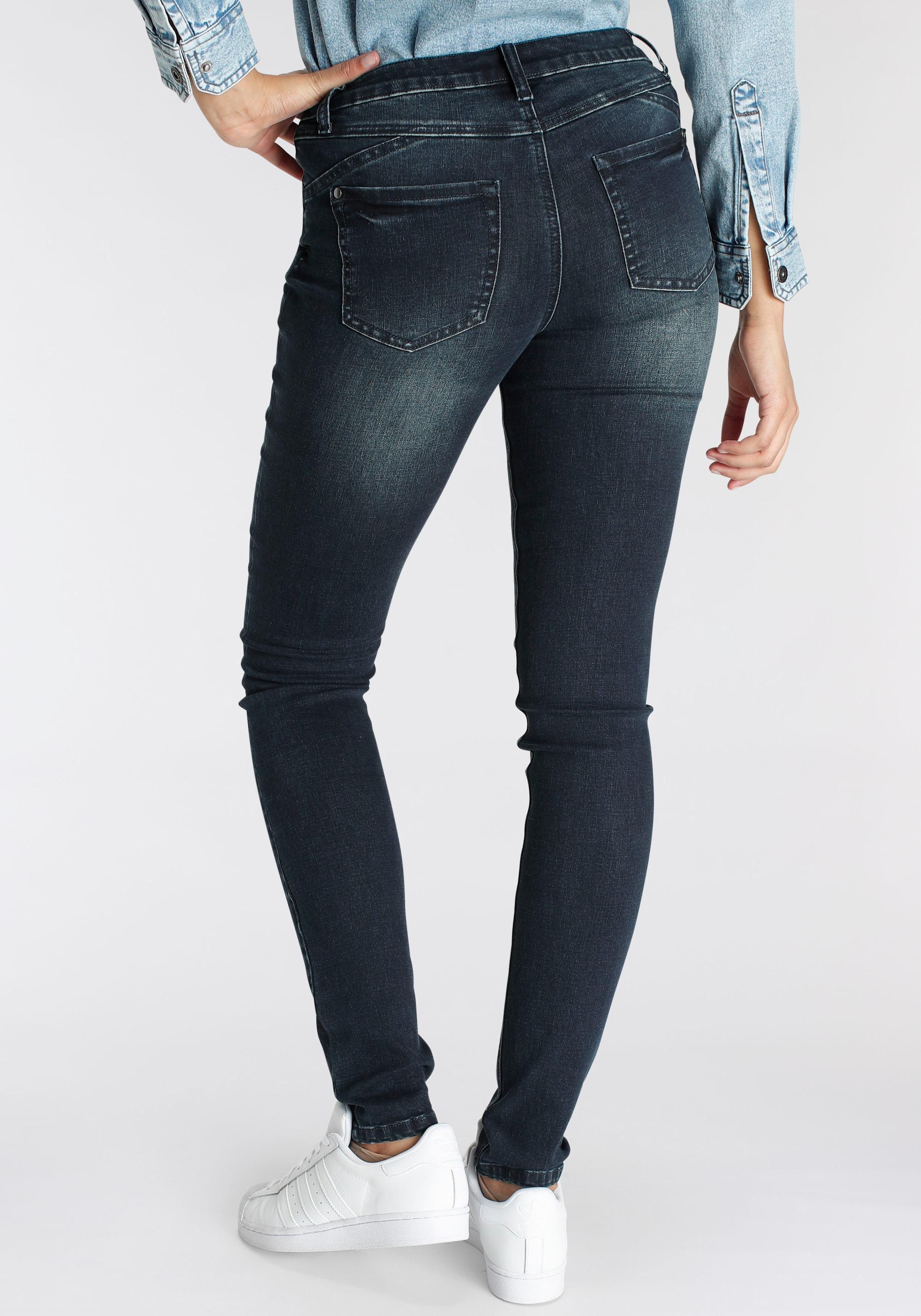 Arizona Skinny-fit-Jeans, Normale Leibhöhe online kaufen