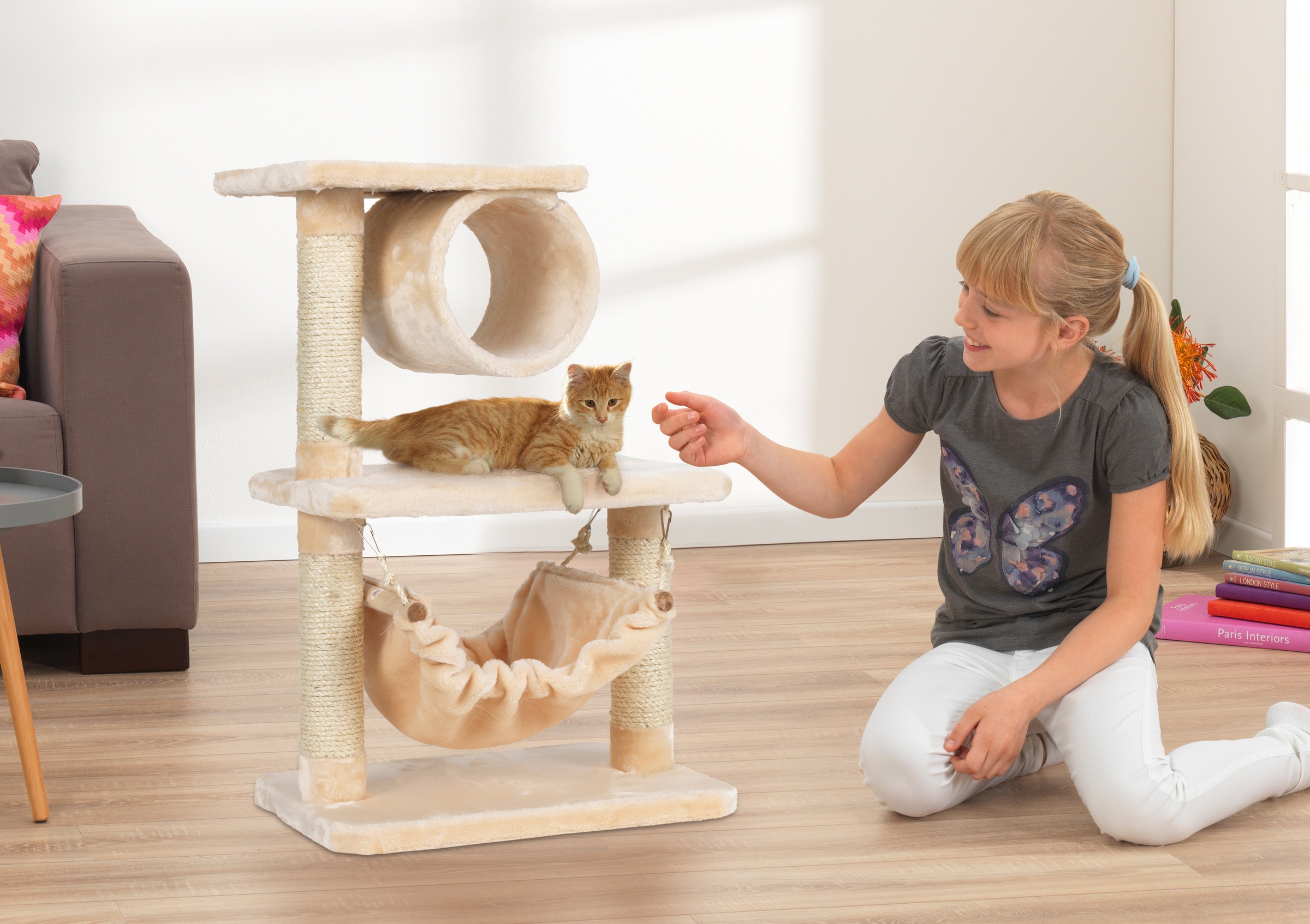 Bild von Armakat Kratzbaum »Mila«, hoch, BxTxH: 50x35x76 cm