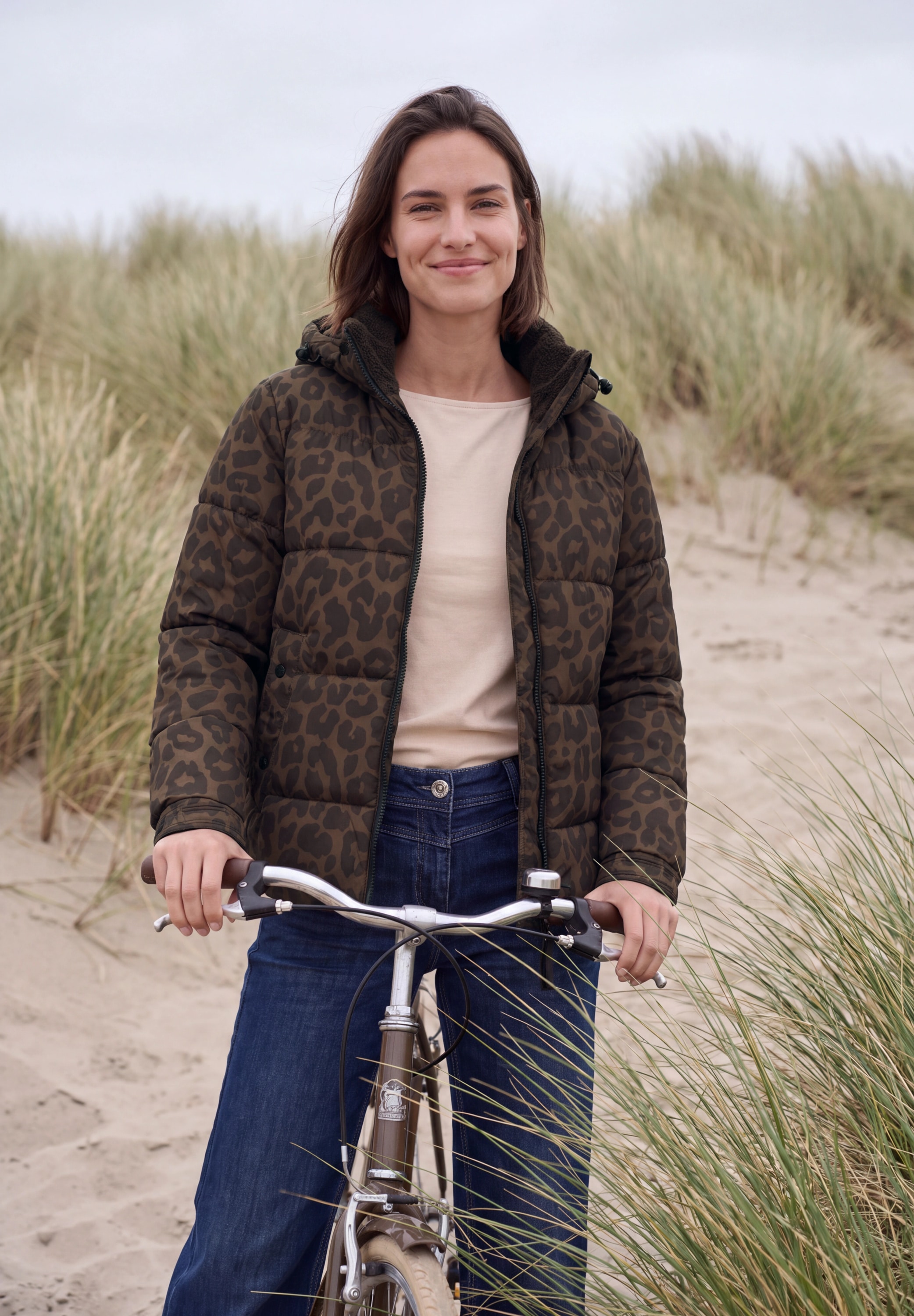 Cecil Steppjacke mit Kapuze mit wärmendem Plüschfutter