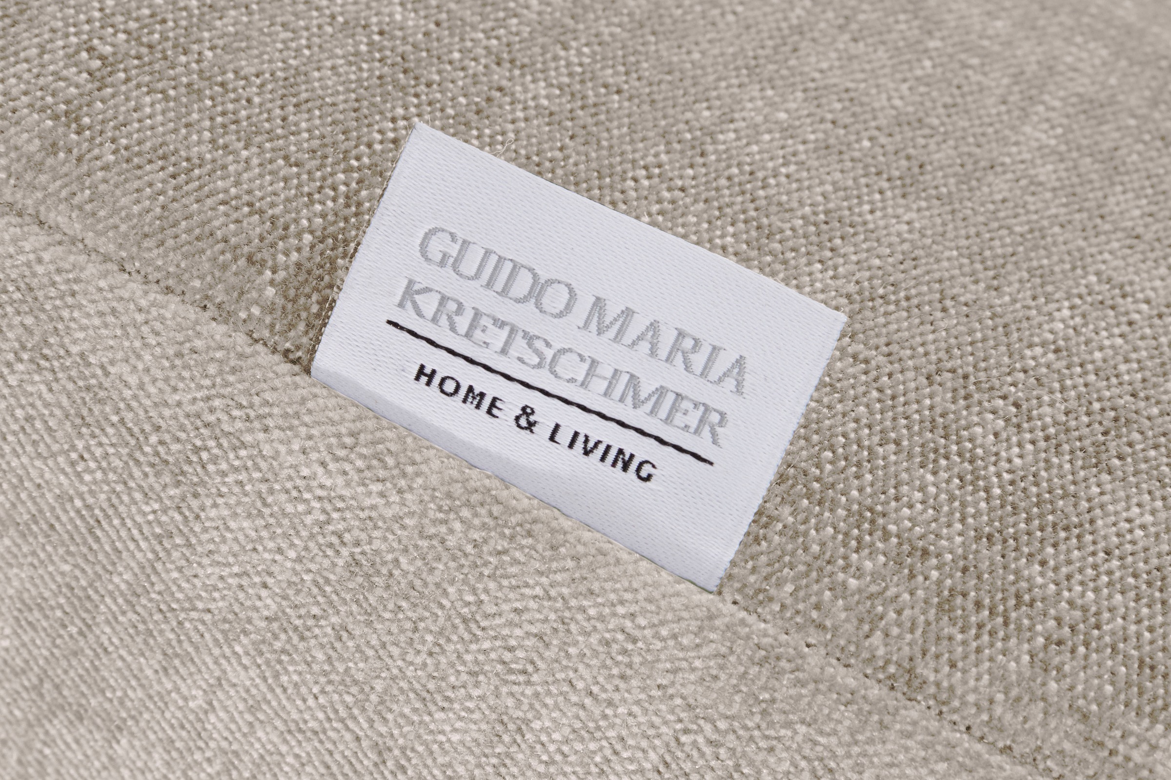 Guido Maria Kretschmer Home&Living 2-Sitzer »Skara XXL«, Lounge-Sofa XXL mit Federkern-Polsterung, in vielen Bezugsvarianten