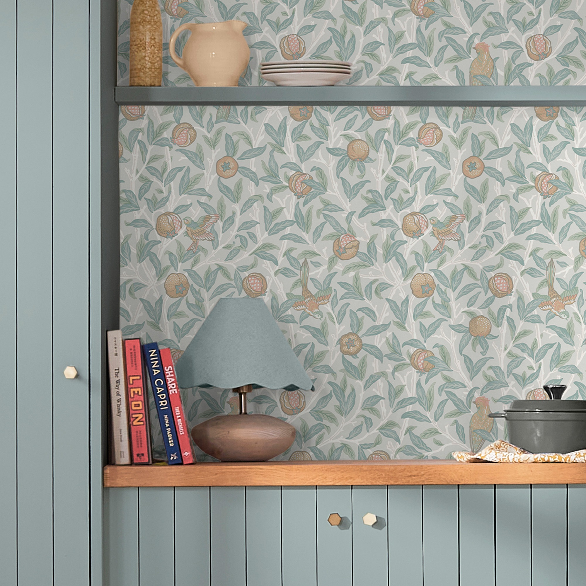 WILLIAM MORRIS AT HOME Vliestapete »Bird & Pomegranate«, Retro, Design Tape günstig online kaufen