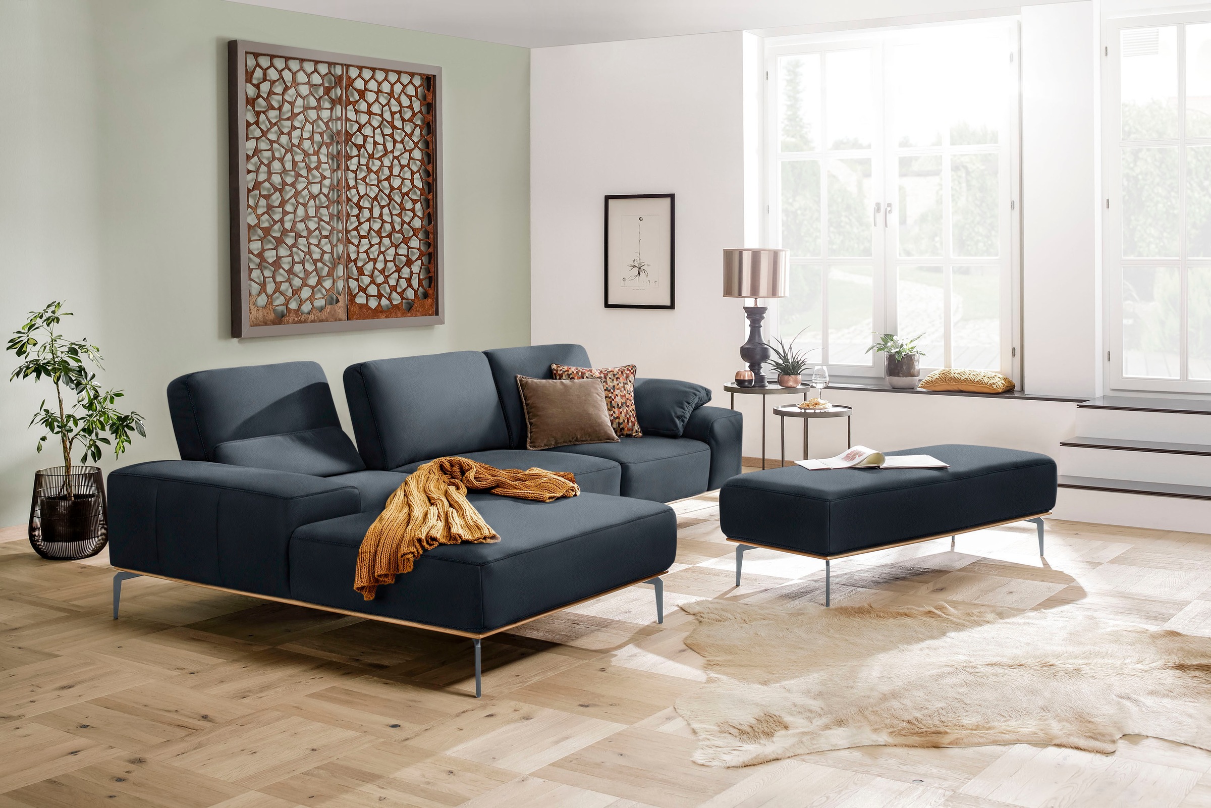 W.SCHILLIG Ecksofa »run, Designsofa mit tollem Sitzkomfort, bequem, L-Form«, mit elegantem Holzsockel, Füße in Silber matt, Breite 319 cm