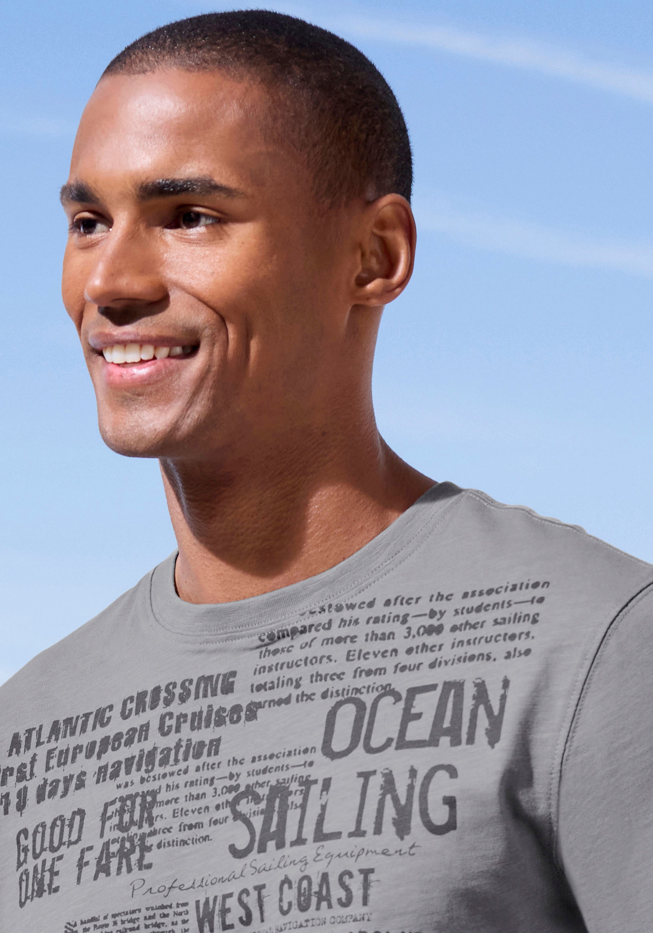 John Devin T-Shirt »mit Print« Regular-Fit, aus Slub-Qualität, mit Print