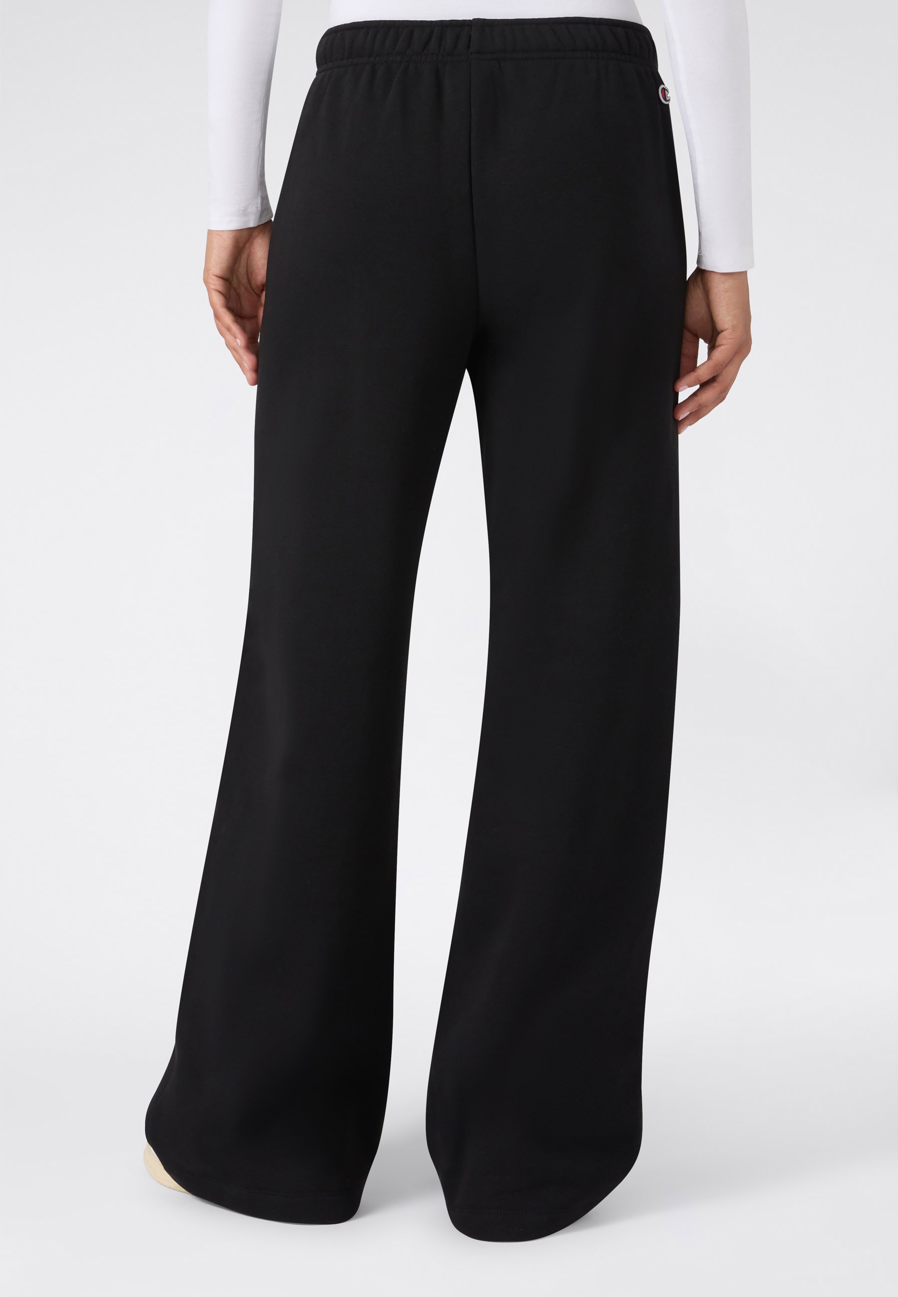 Champion Jogginghose »SPORTWEAR PANTS Standard Fit«  aus Baumwolle und Polyester, Standard Fit