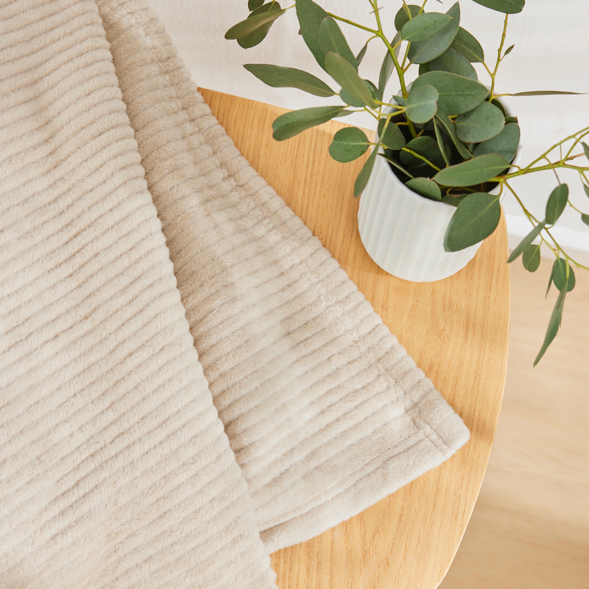 IBENA Wohndecke »Wohndecke Cordoba«, Mit trendiger Cord-Struktur