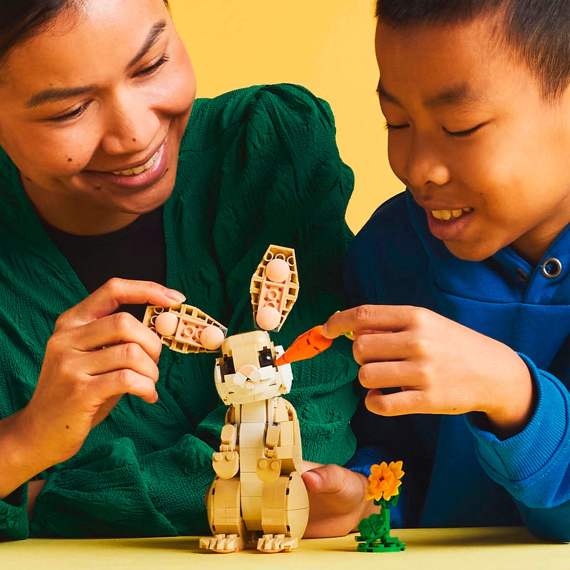 LEGO® Konstruktionsspielsteine »Häschen (31162), LEGO Creator«, (326 St.), Made in Europe