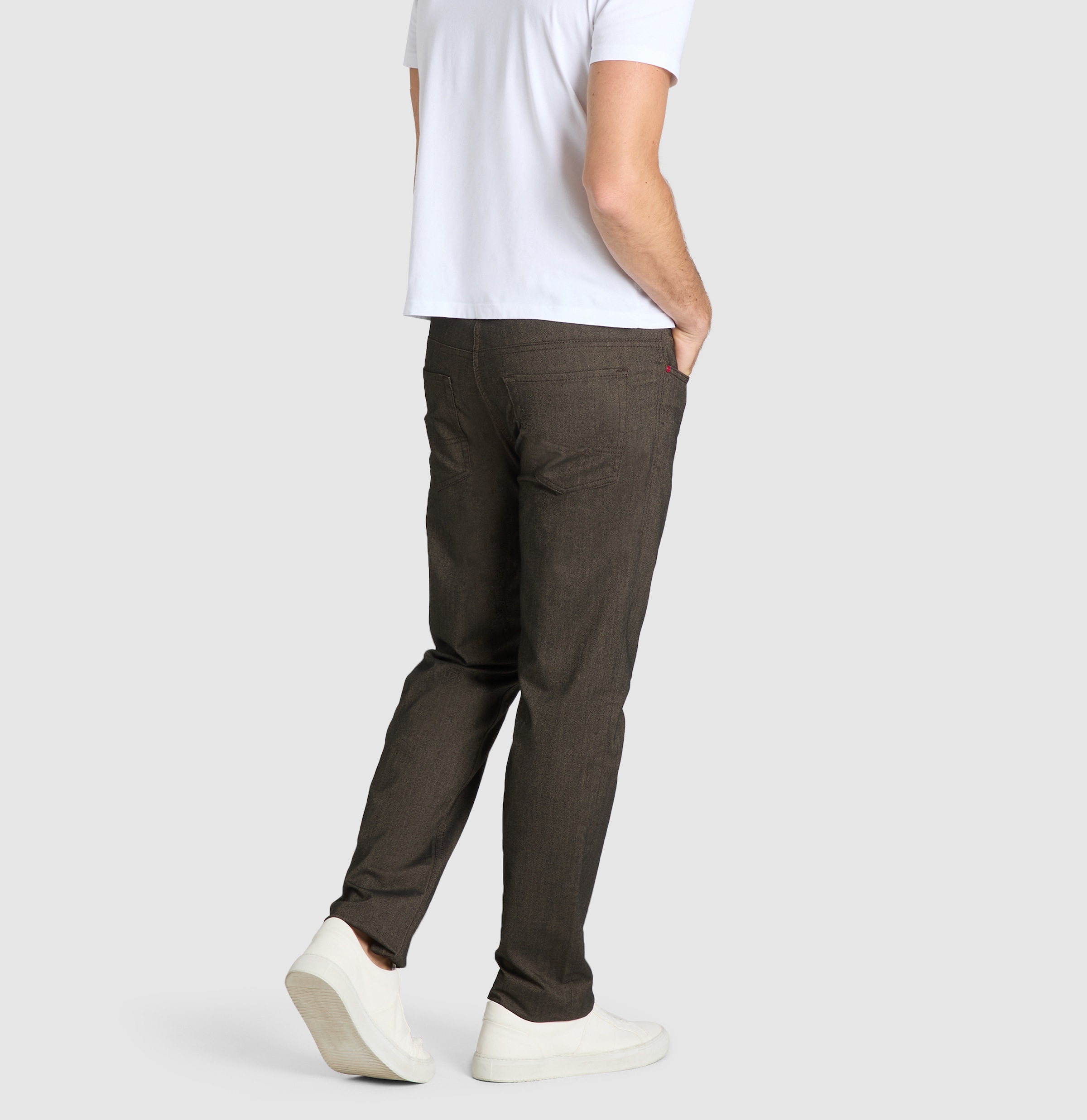 MAC Straight-Jeans »Arne«, in gepflegter Optik, mit Stretch