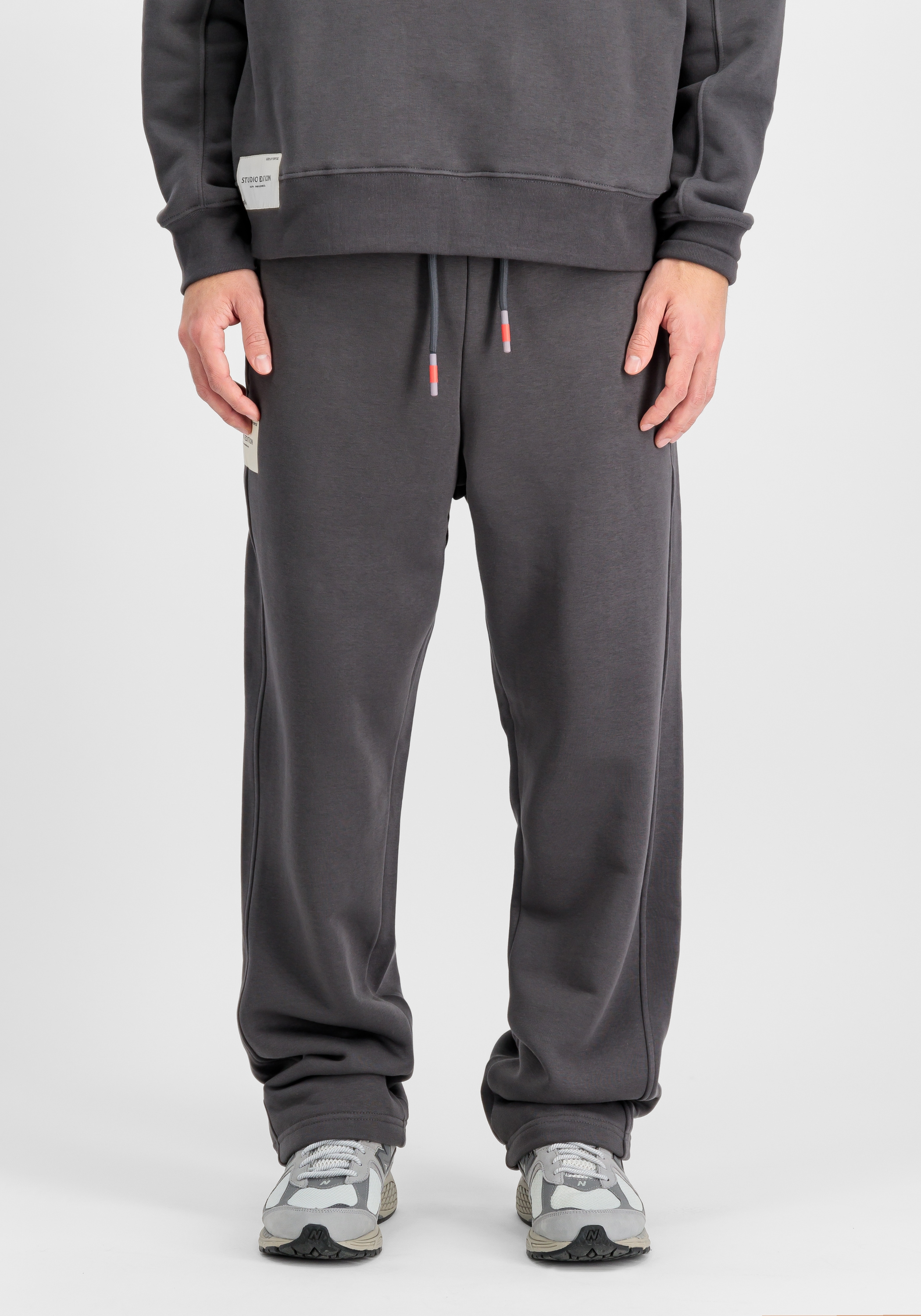 Alpha Industries Jogginghose »Alpha Industries Men - Jogger Studio Edition Jogger«