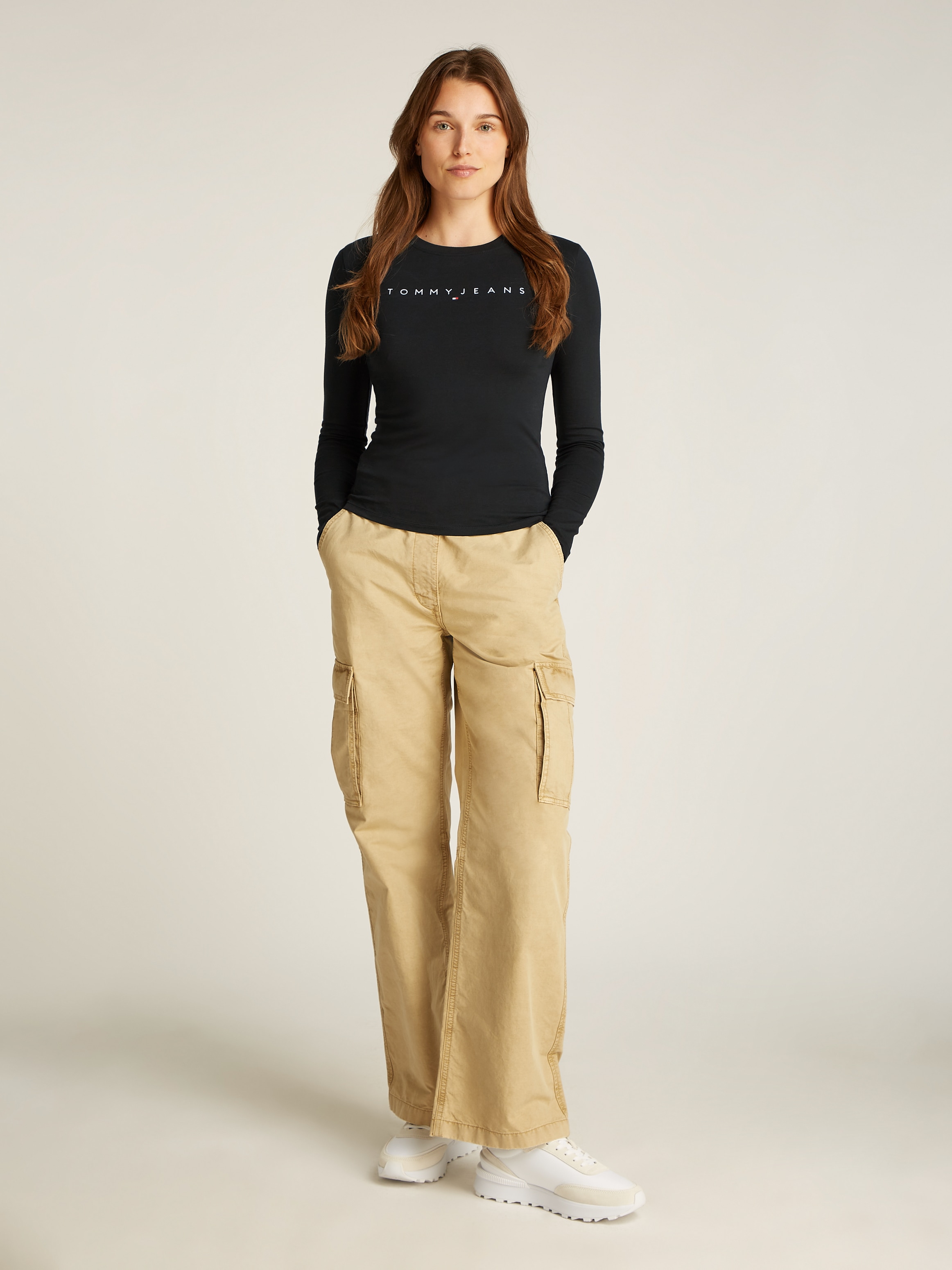 Tommy Jeans Curve Langarmshirt »TJW SLIM LINEAR TEE LS EXT«, Große Größen