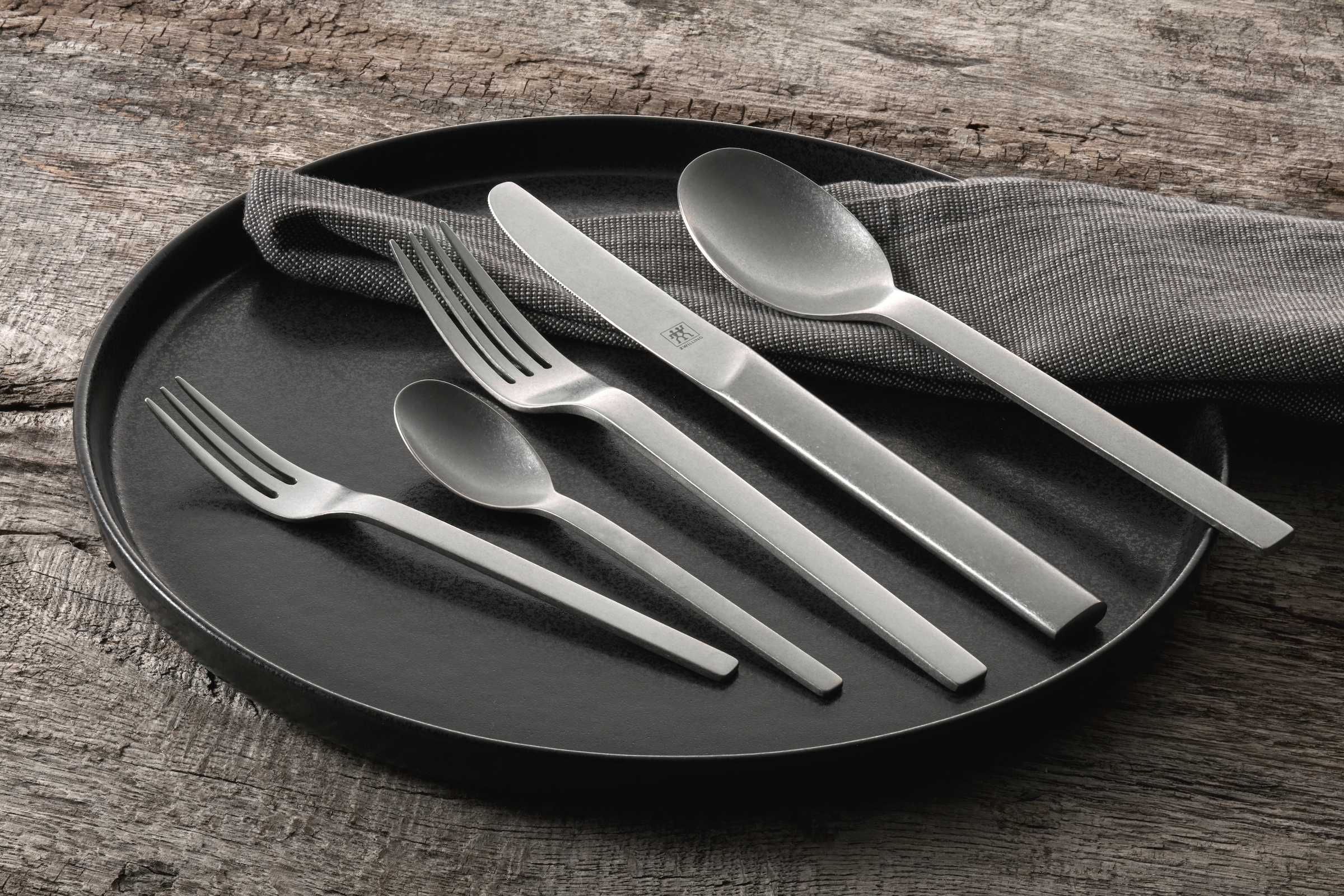 Zwilling Besteck-Set »Minimale, mattiert«, (Set, 68 tlg.), Rostfrei