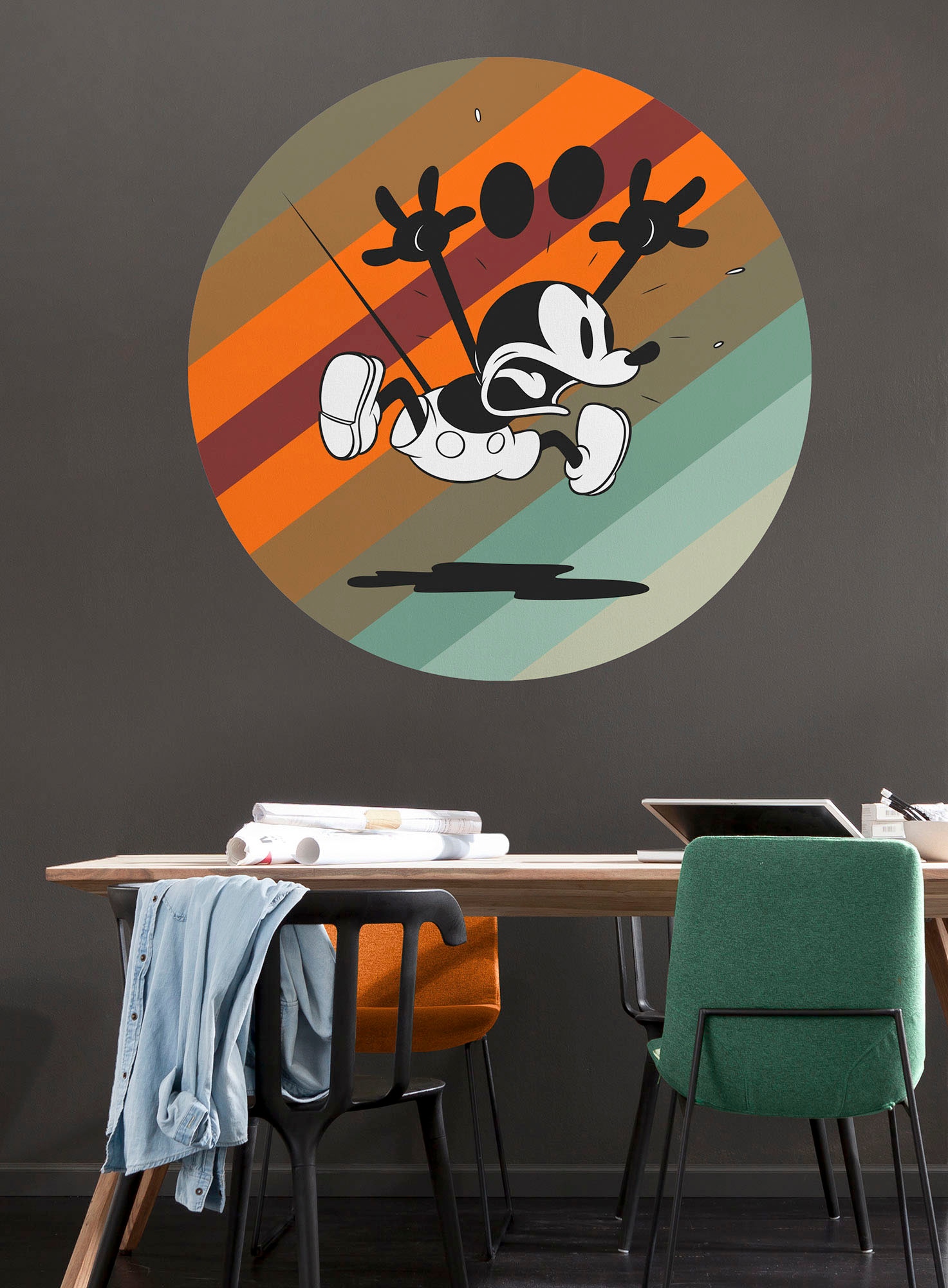 Komar Wandtattoo »Mickey Mouse up and away«, (1 St.), 125x125 cm (Breite x  Höhe), rund und selbstklebend auf Rechnung kaufen