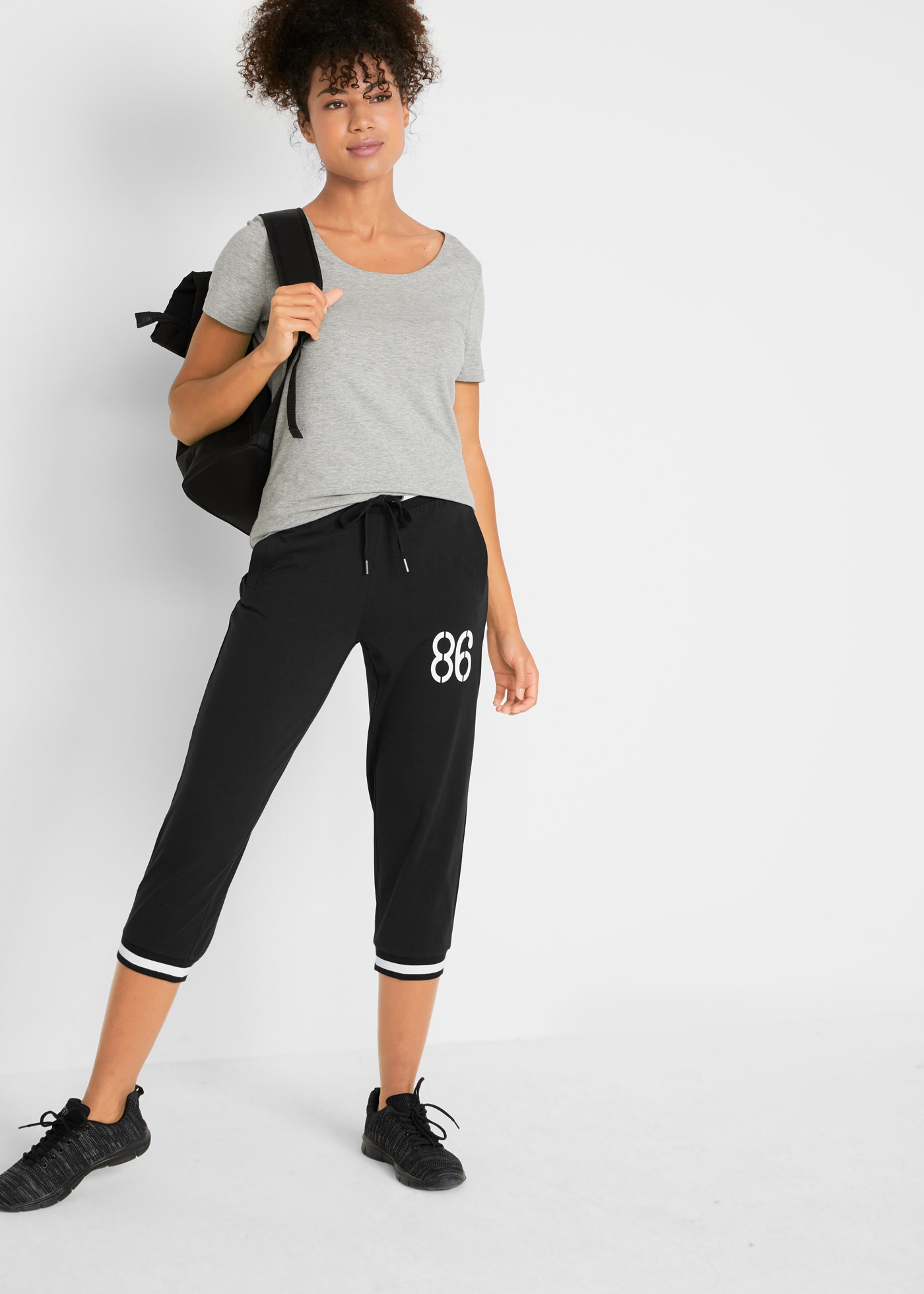 bonprix Jogginghose »Jogginghose, 3/4-Länge aus Baumwollmix«  aus Baumwollmix, mit Stretch-Material, Regular Fit, casual Stil