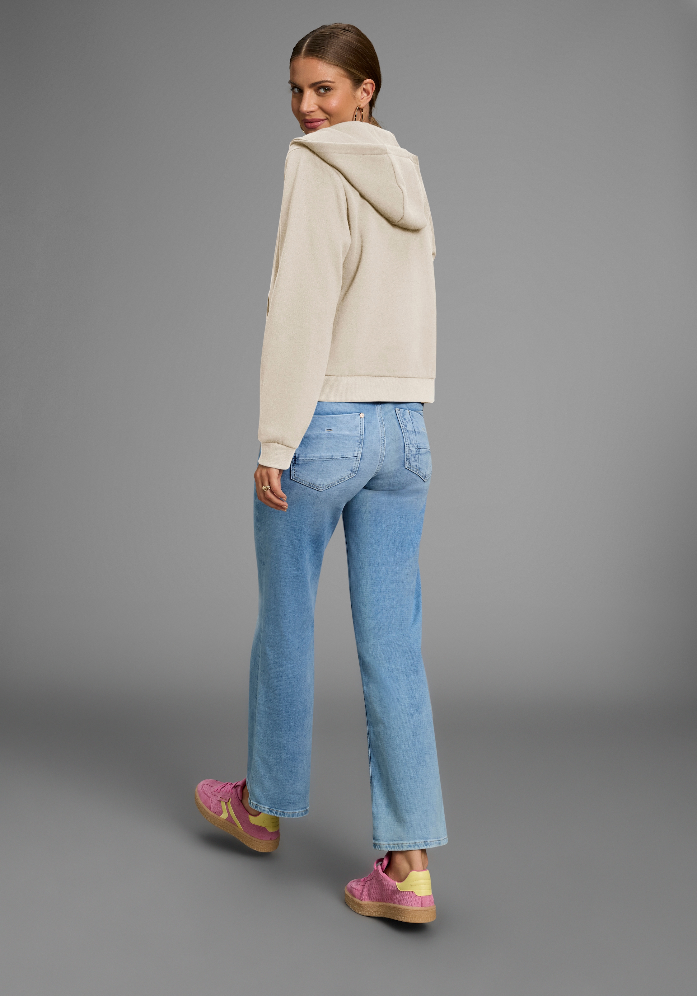 DELMAO Kapuzensweatjacke mit Reißverschluss, Kapuze & Kängurutasche