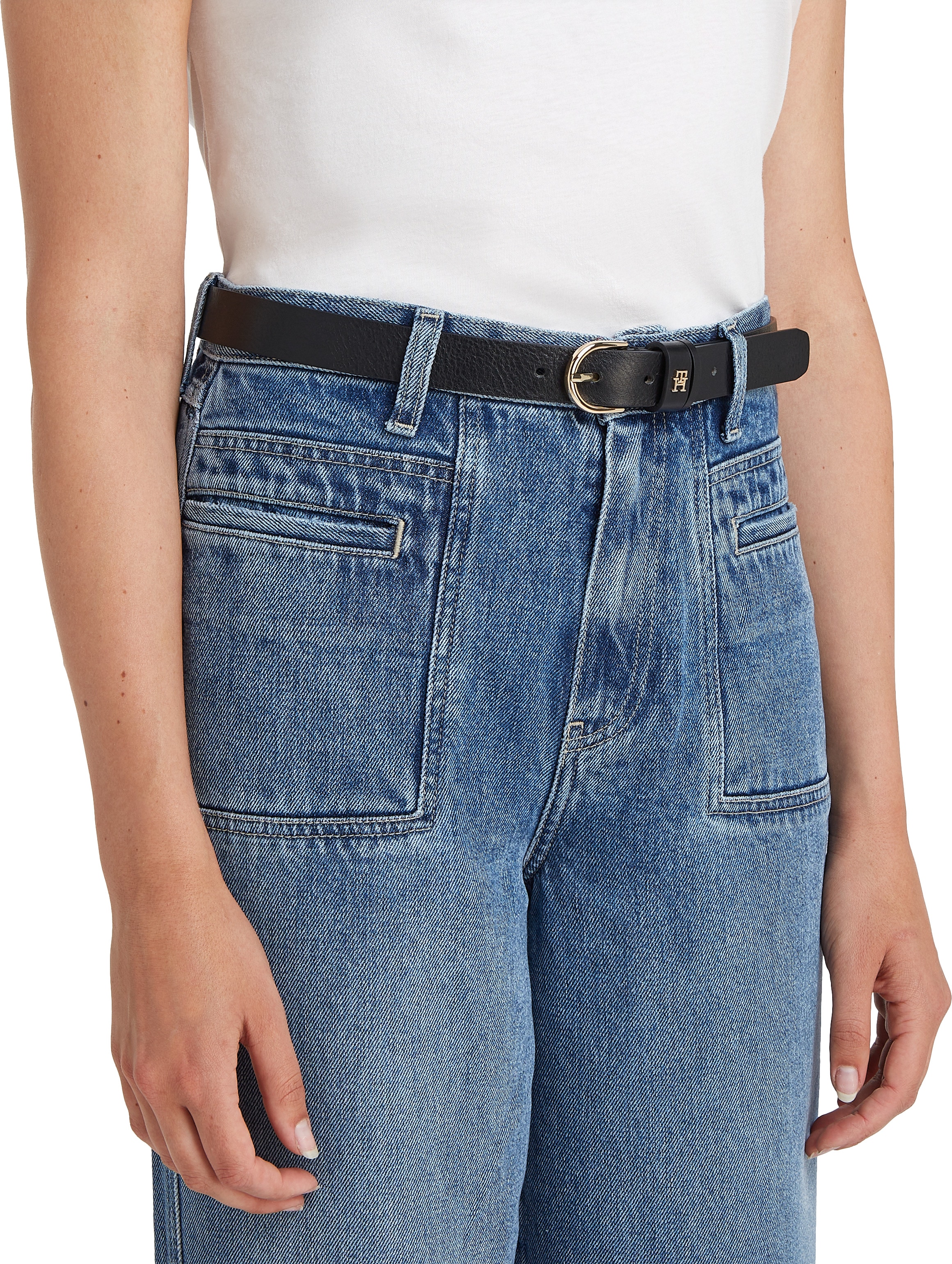 Tommy Hilfiger Ledergürtel »ESSENTIAL EFFORTLESS 2.5«, Logoemblem, weiche Haptik, ovale Einfachdornschließe