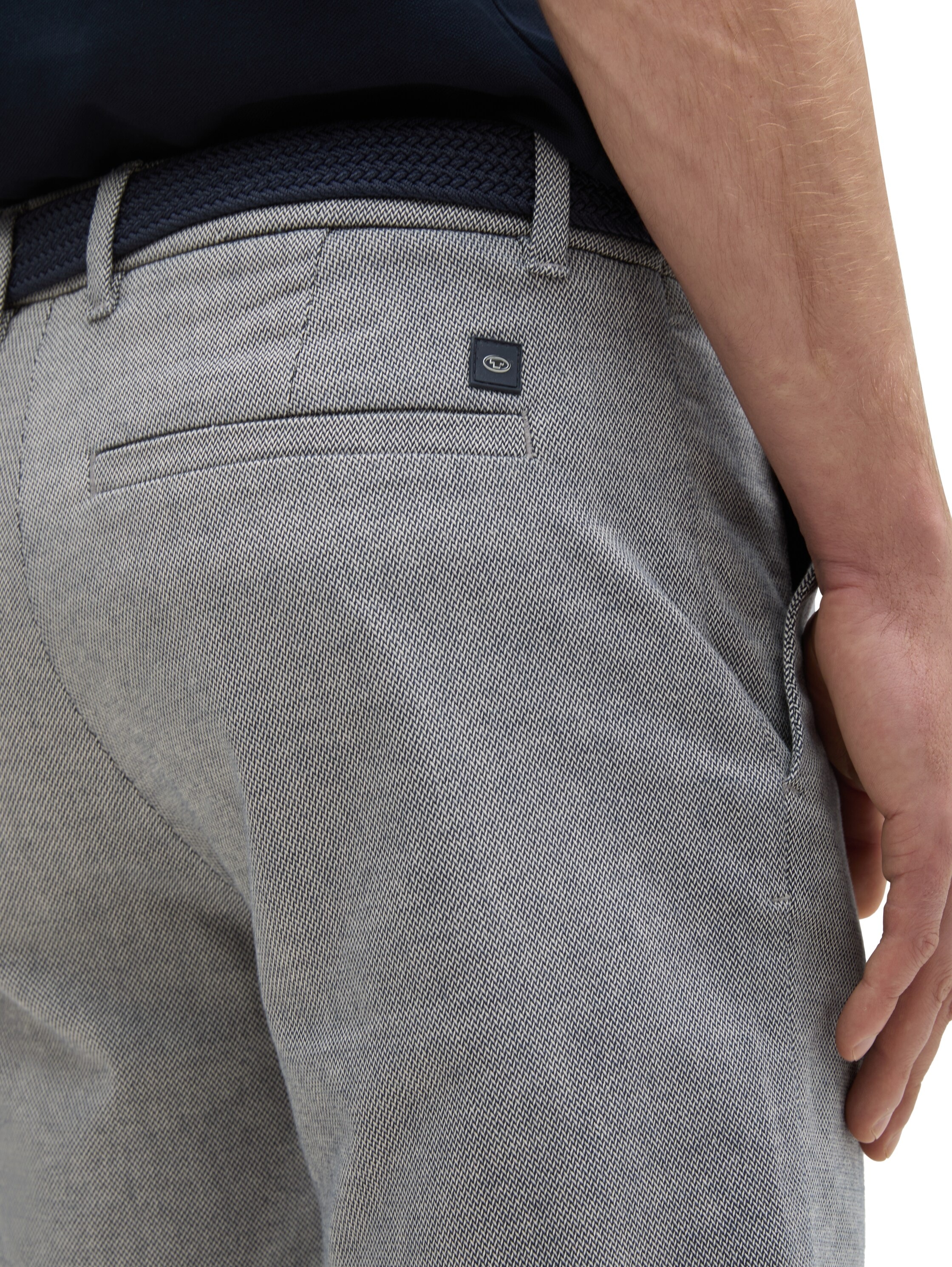 TOM TAILOR Chinoshorts, mit Gürtel
