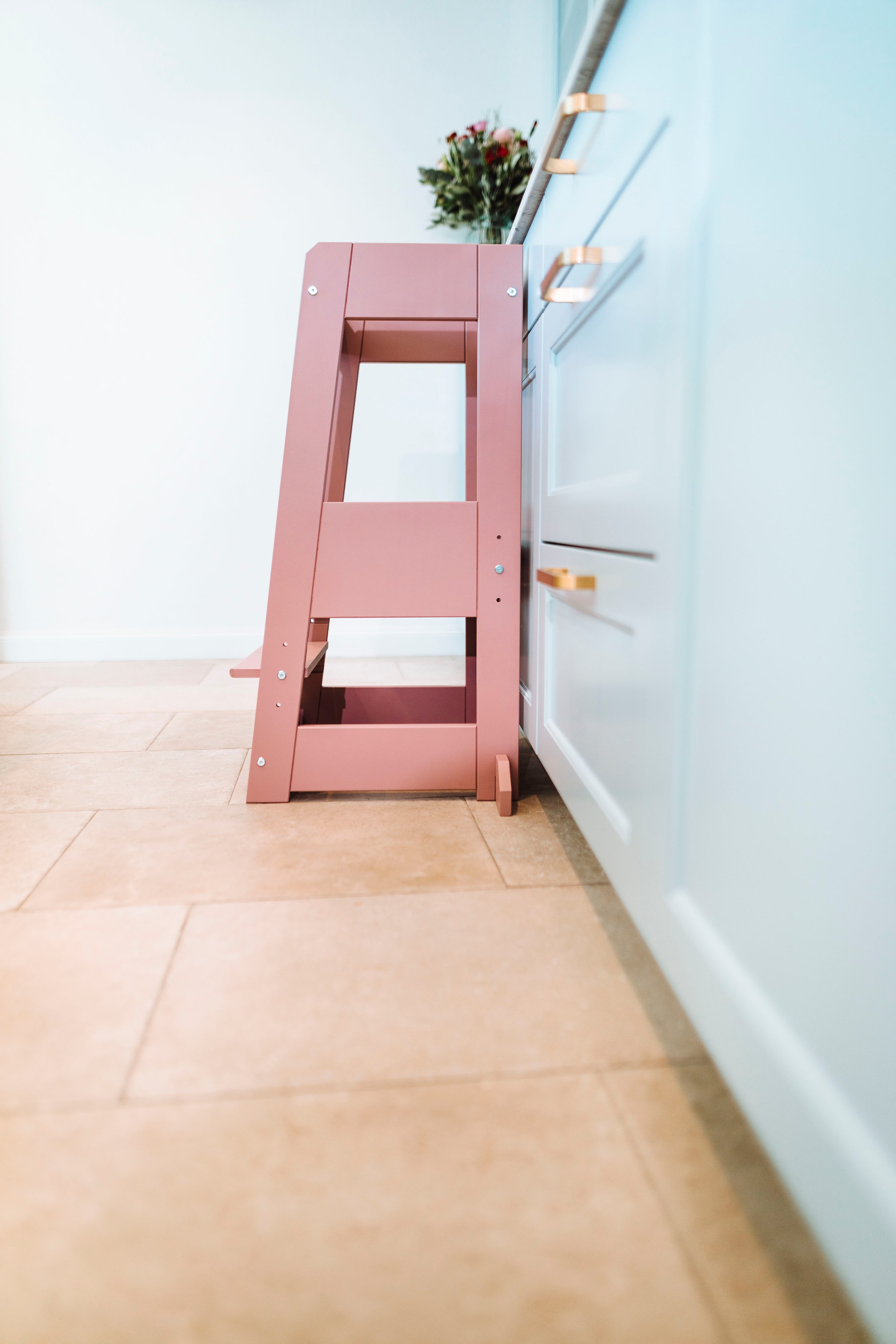 tiSsi® Stehhilfe »Lernturm Felix, oriental rose«, Made in Europe