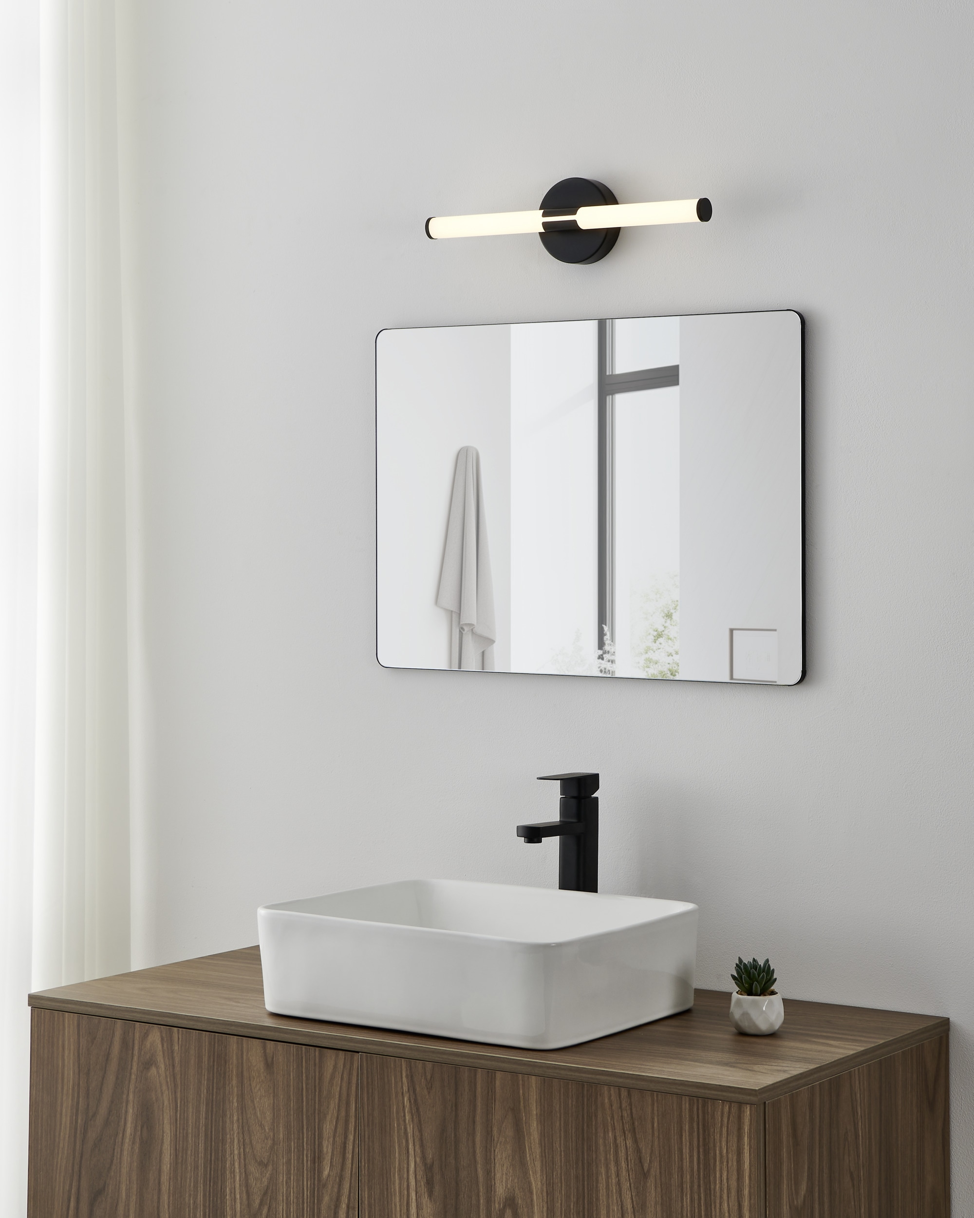 EGLO Spiegelleuchte »RAMOLA Spiegellampe - Stahl - LED - 7,5W - IP44« LED-Modul 1 Stk. Kaltweiß | Neutralweiß | Warmweiß Wandlampe, Badezimmerlampe, Bad, L45 x H12 x AL6,5 cm