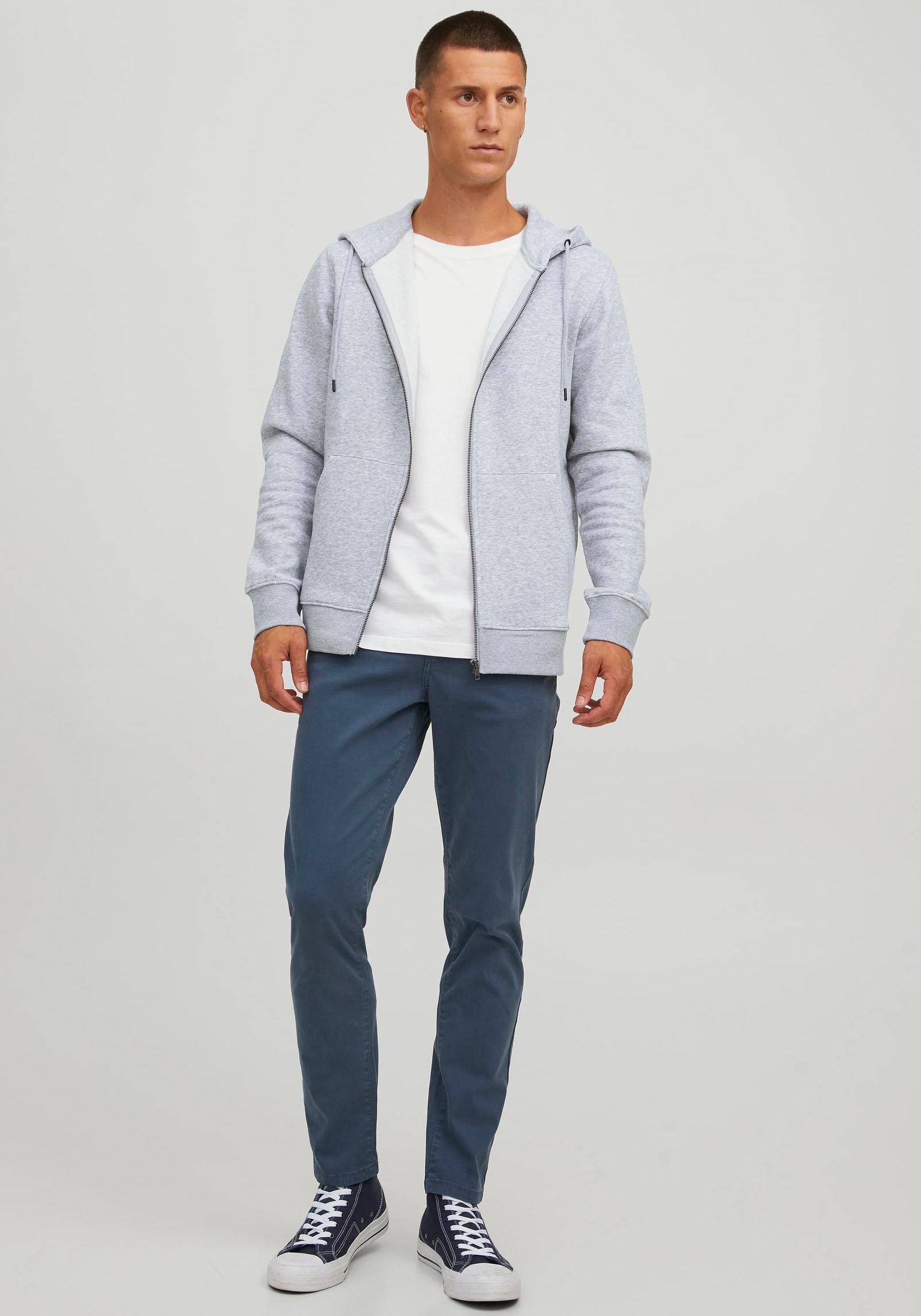 Jack & Jones Kapuzensweatjacke »JJESTAR Basic Hoodie, Eingrifftaschen und angenehmem Materialmix« Kapuze, regular fit, Baumwollmischung