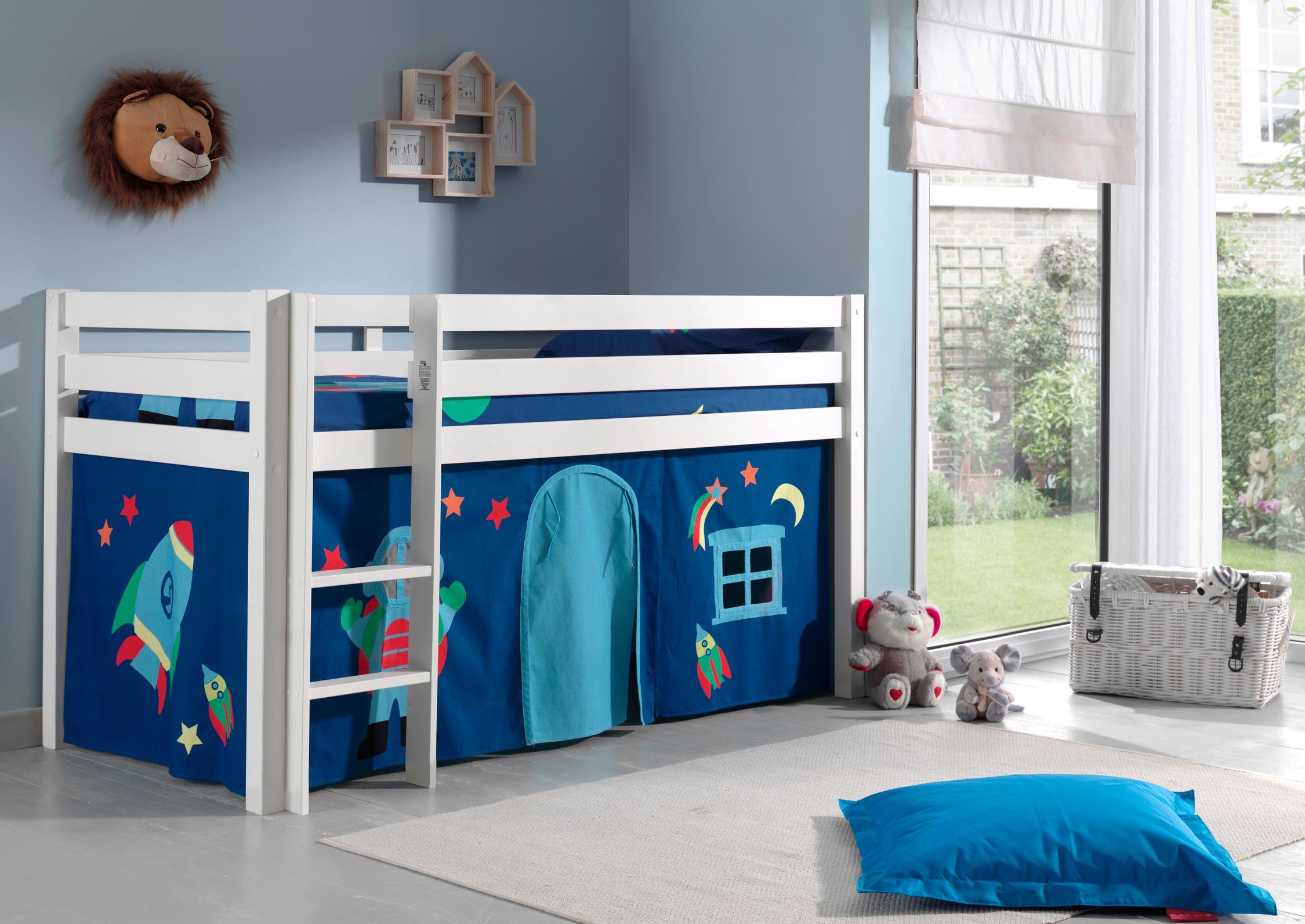 Vipack Hochbett "Pino, Spielbett massiv Kiefer, stabil gebaut, 3 Korpusfarb günstig online kaufen