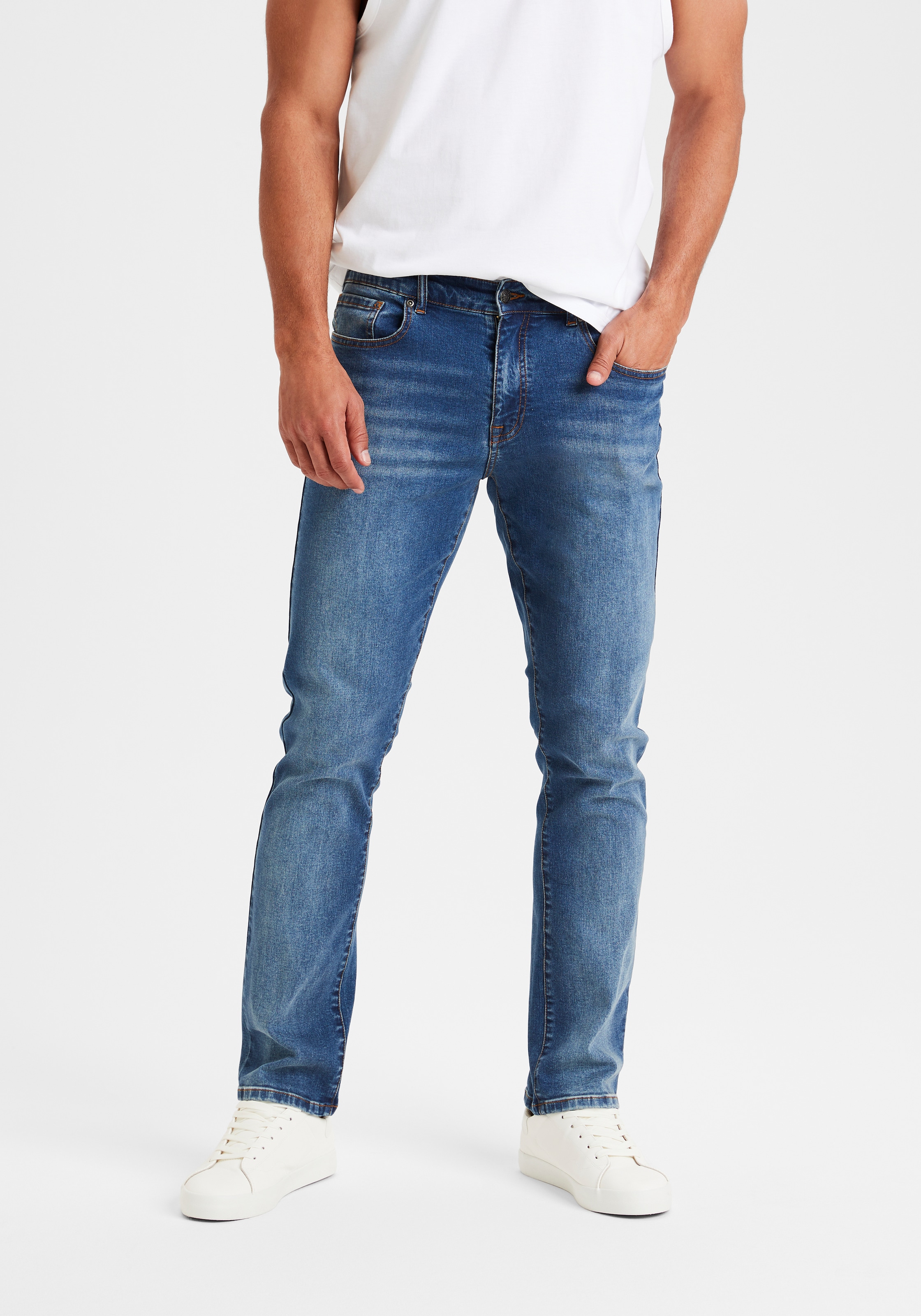 bestellen »Straight-fit Online-Shop elastischer im aus Buffalo 5-Pocket-Jeans Jeans«, Denim-Qualität