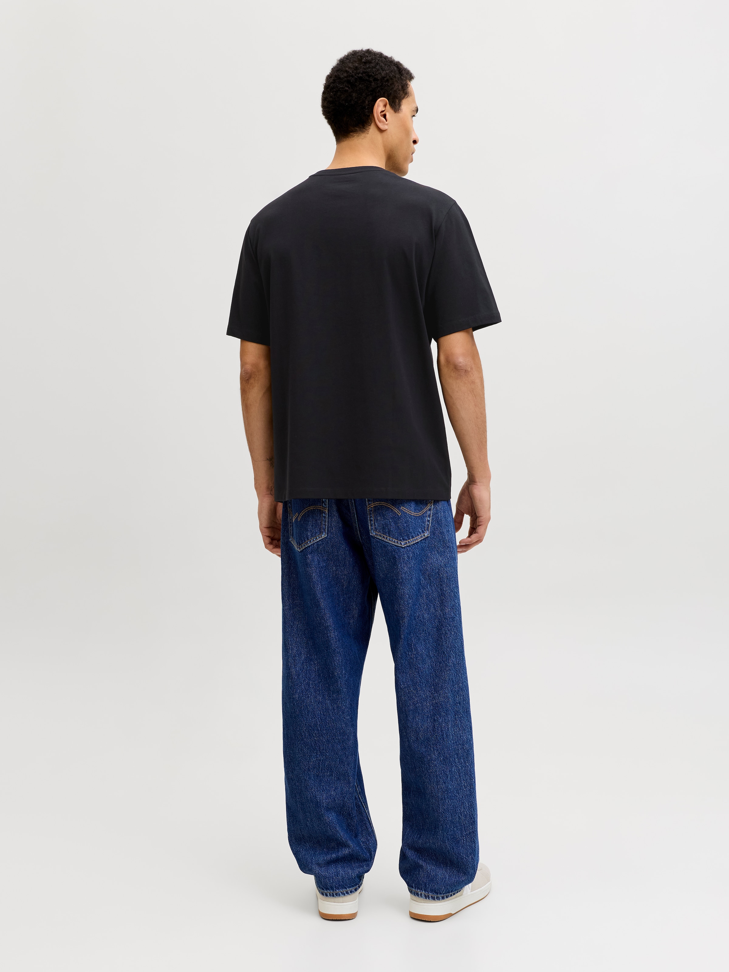 Jack & Jones Rundhalsshirt »JJEDOVER DENIM TEE SS O-NECK SN« mit Logobranding