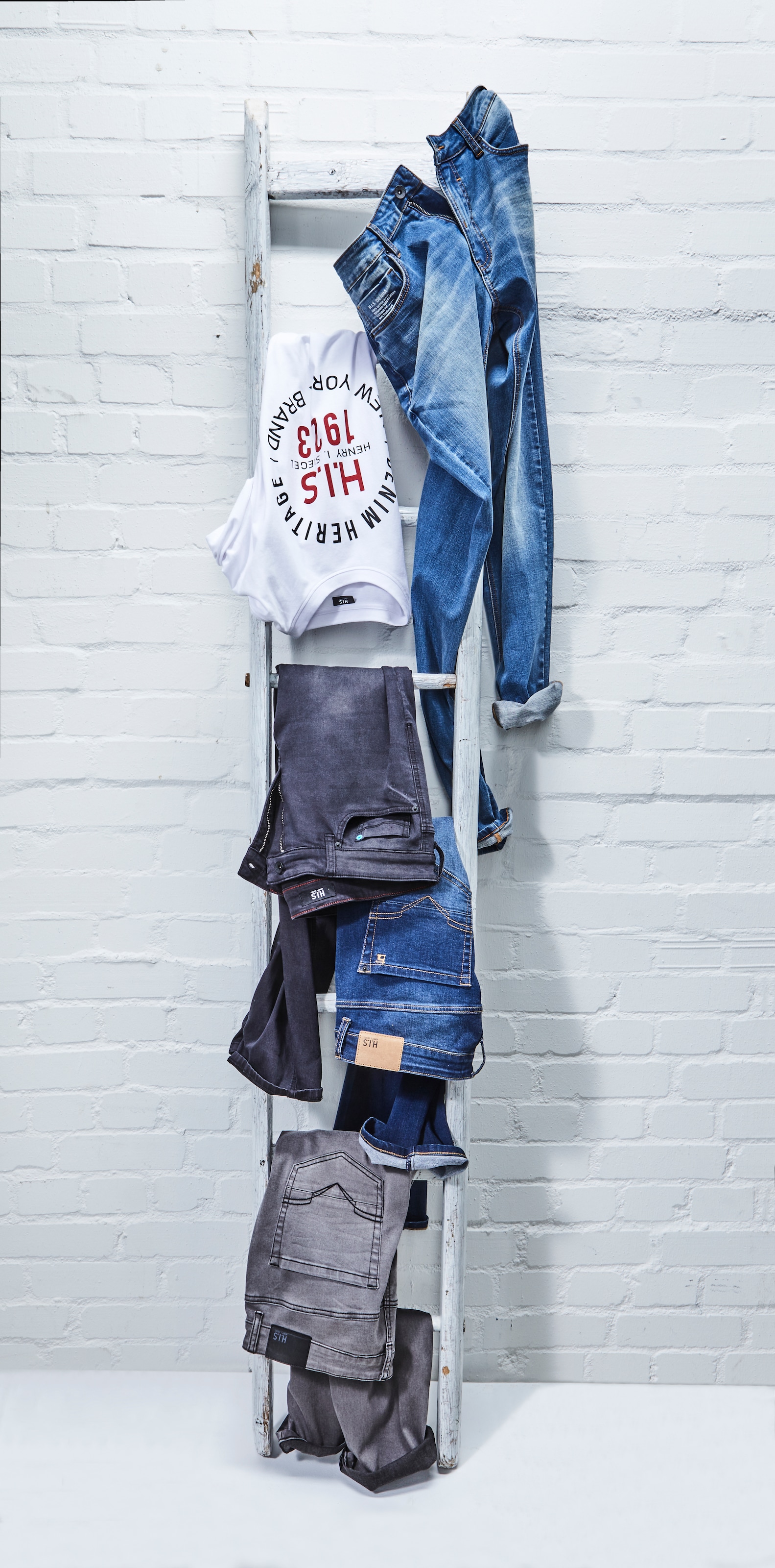 H.I.S Straight-Jeans »DIX«, gerade Beinform, niedrige Leibhöhe, Used-Waschung