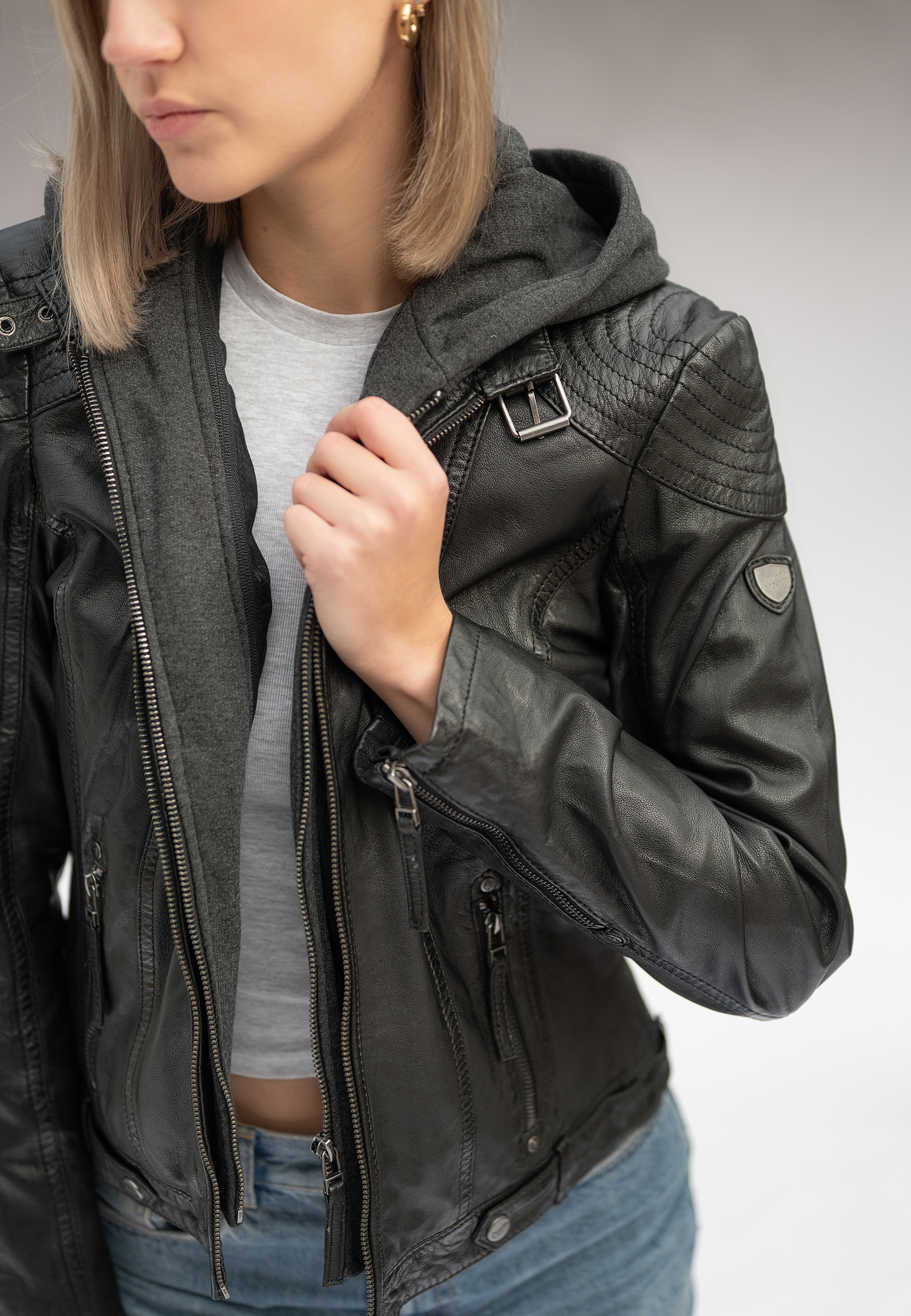 Mauritius Lederjacke »Cacey LEGV« mit Kapuze mti Kapuze, Reißverschluss, Ziersteppung