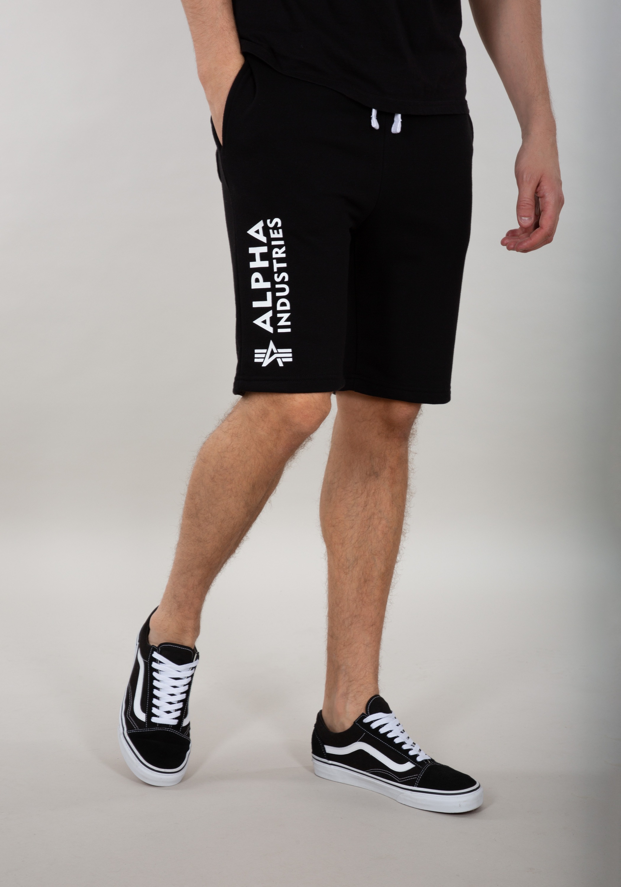 Bild von Alpha Industries Sweatshorts »Alpha Industries Men - Shorts Basic Short AI«