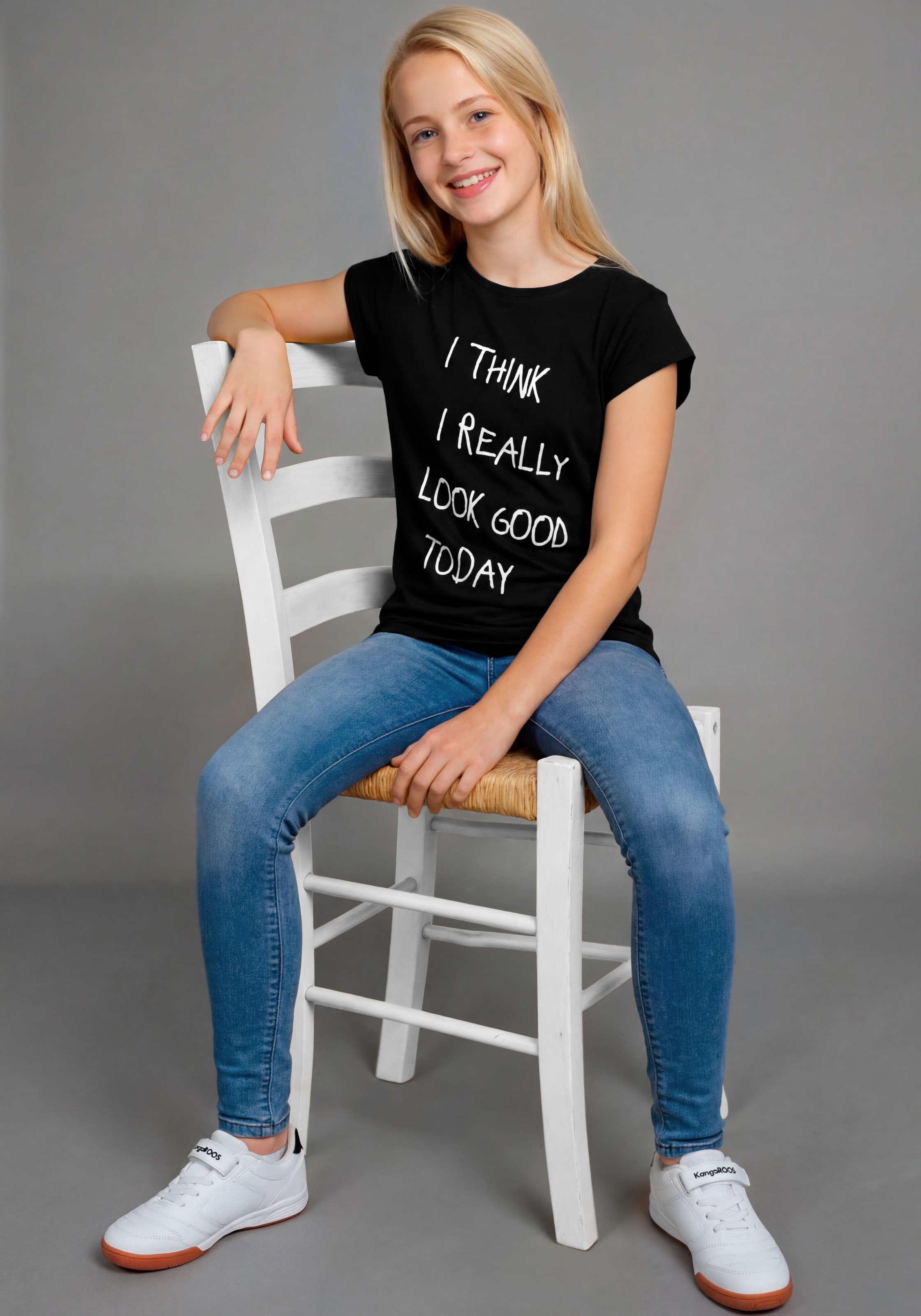 KIDSWORLD T-Shirt »Lässiger Spruch: I THINK I LOOK REALLY GOOD TODAY« für Mädchen, Kurzarm, Rundhalsausschnitt, mit Statement-Sprüchen