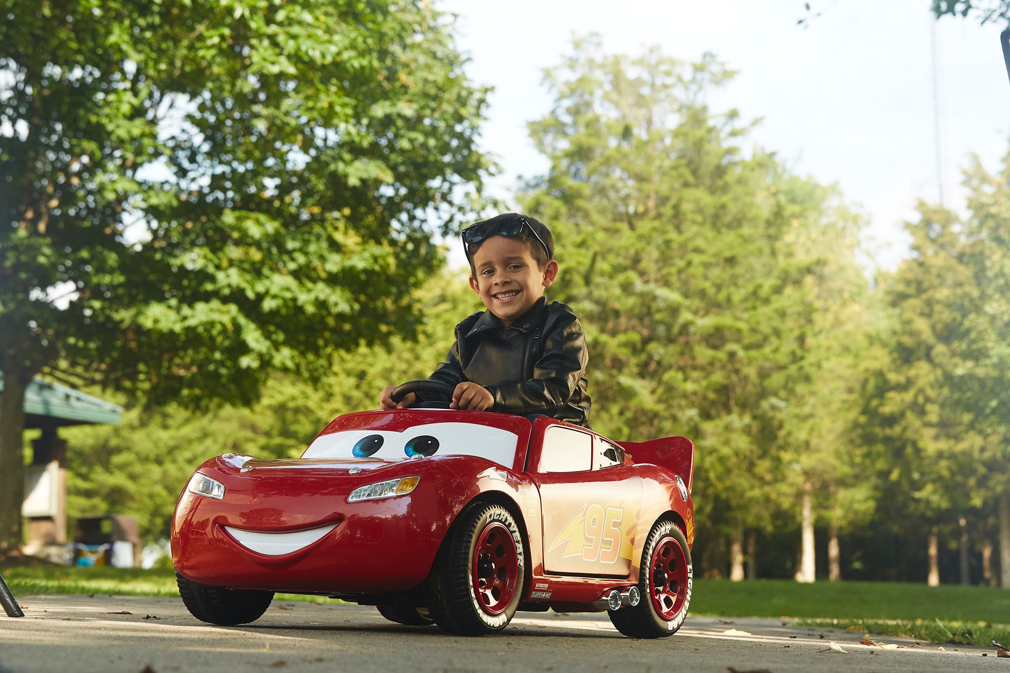 Huffy Elektro-Kinderauto »Cars Lightning McQueen Auto 7.2v« ab 3 Jahren bis 27 kg