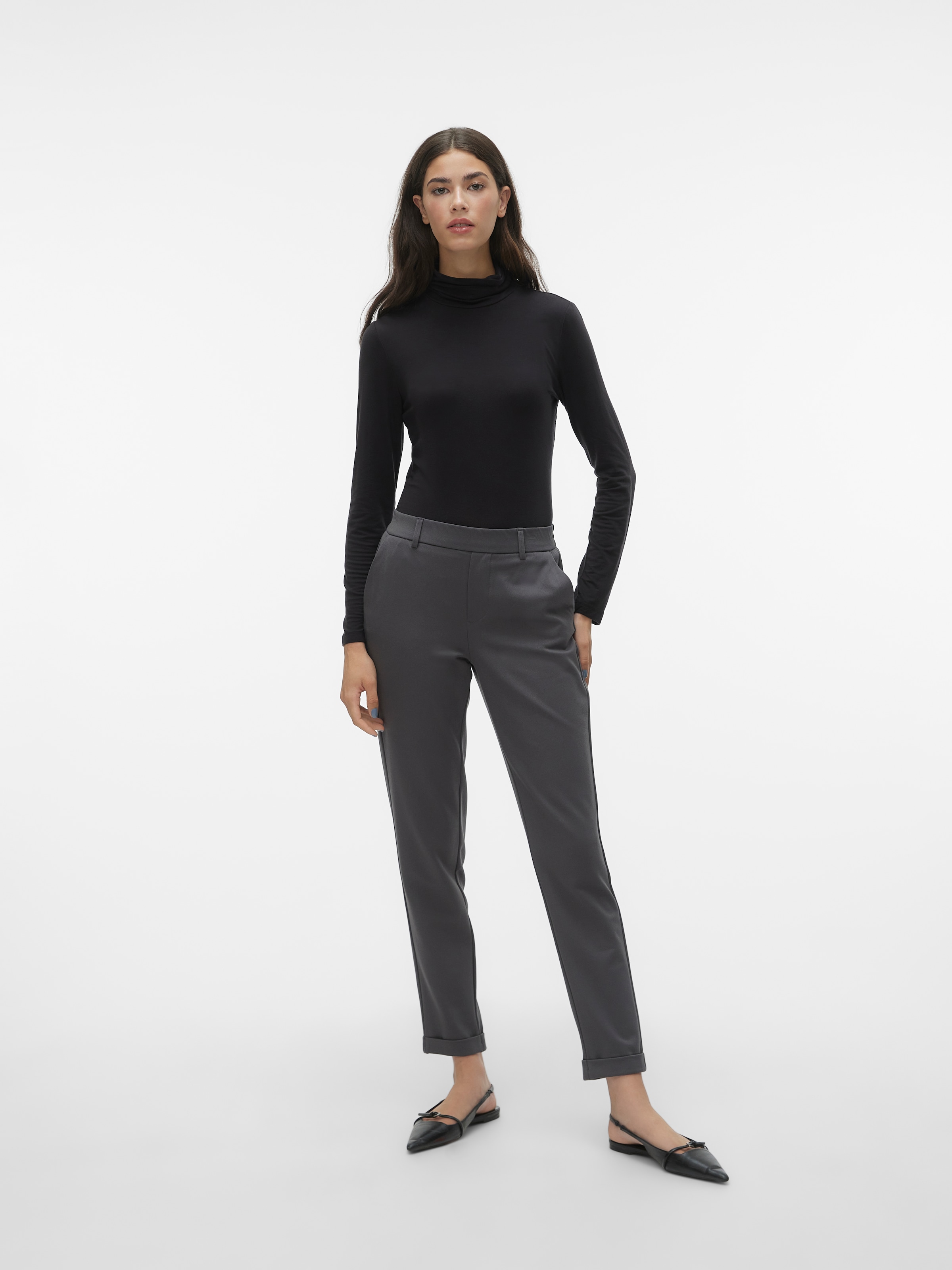 Vero Moda Anzughose »VMMAYA MR LOOSE SOLID PANT NOOS«, knöchelfreie Form mit Saumaufschlag