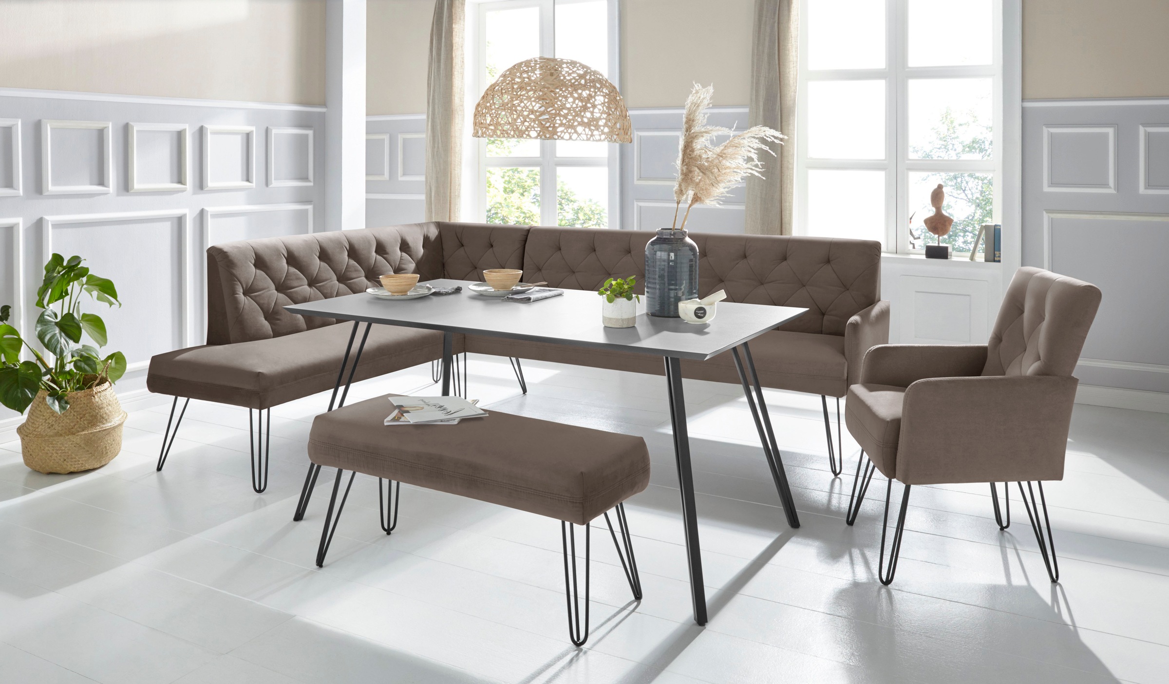 exxpo - sofa fashion Eckbank »Doppio, Chesterfield Optik, komfortabel und bequem, hohe Designfüße«, Frei im Raum stellbar