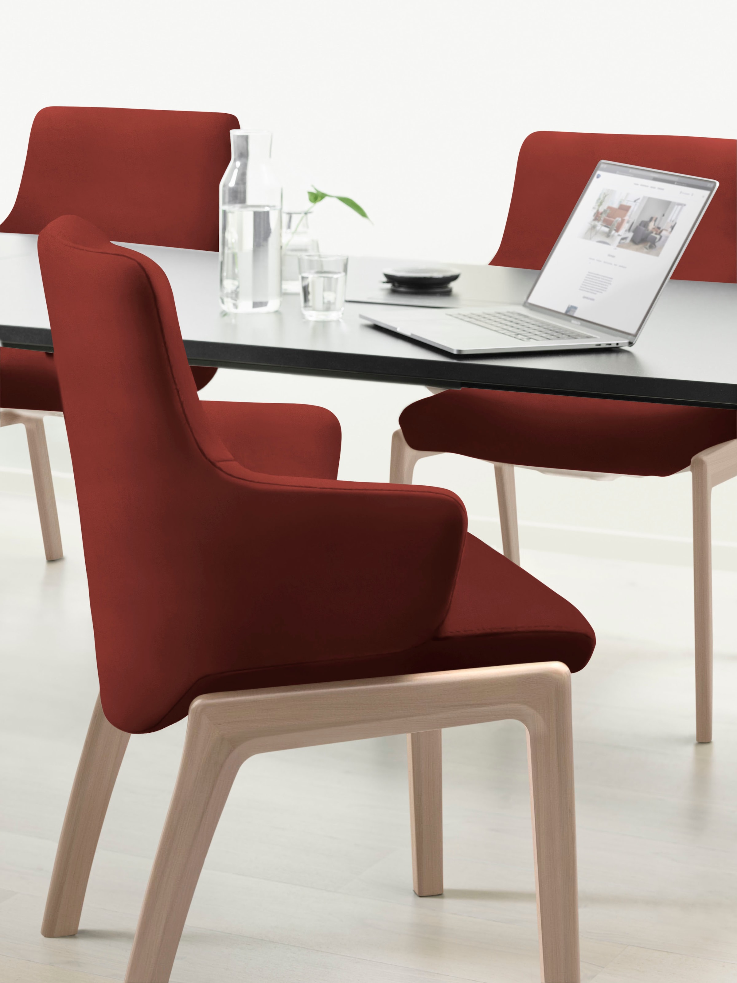 Stressless® Polsterstuhl »Laurel«, Microfaser DINAMICA, Low Back mit Armlehne, Größe L, mit abgerundeten Beinen in Eiche natur