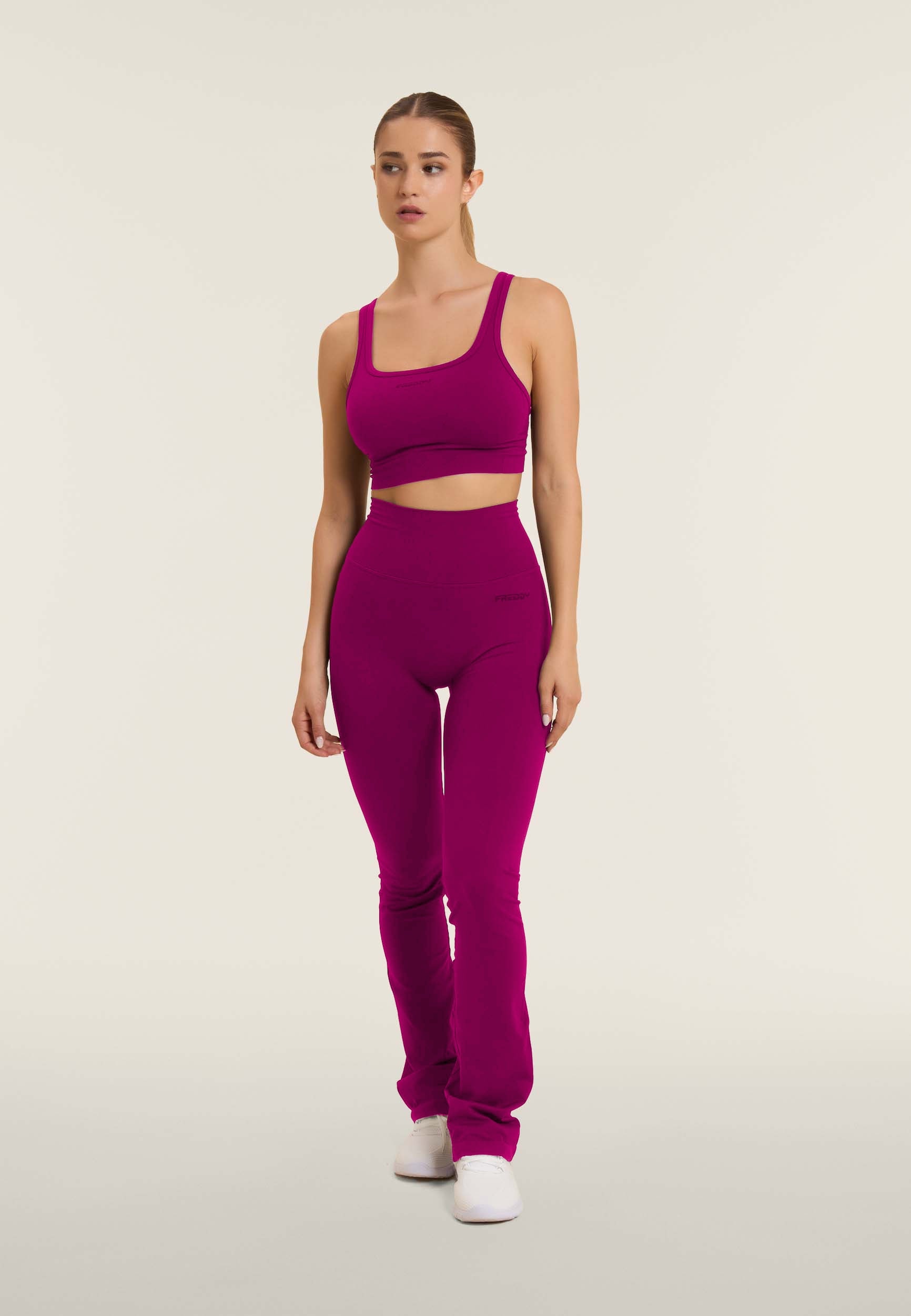 Freddy Seamless Leggings »Seamless Flare Leggings Super High«  nahtloses Design, hoch geschnittene Leibhöhe, für Sport