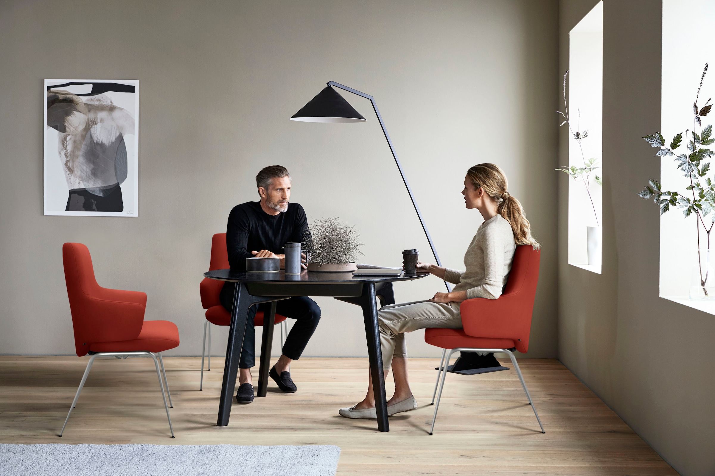 Stressless® Polsterstuhl »Laurel«, Microfaser DINAMICA, Low Back mit Armlehne, Größe L, mit Beinen aus Stahl in Chrom matt